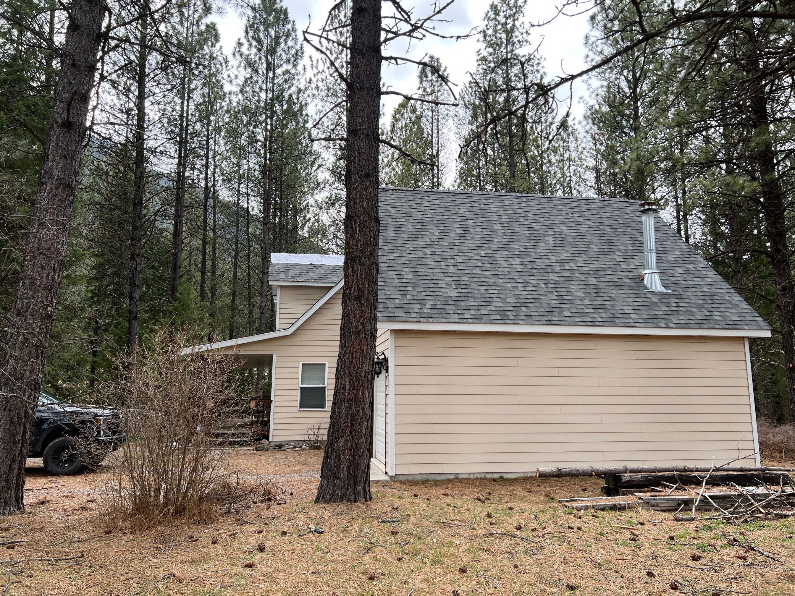 Green Snap Lock Standing Seam  by Montana Roofing Solutions