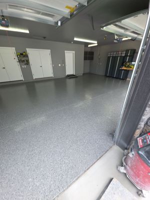 Spokane Garage Floor Transformation with Slate Hybrid Polyaspartic Coating