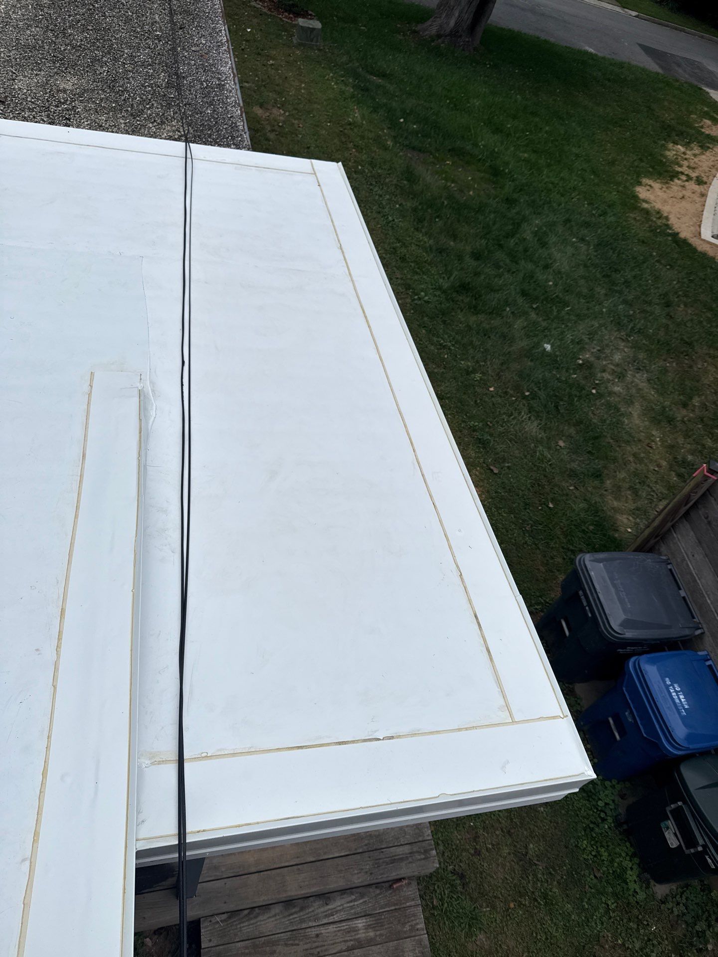 Falls Church :  TPO by RM Banning, Inc.