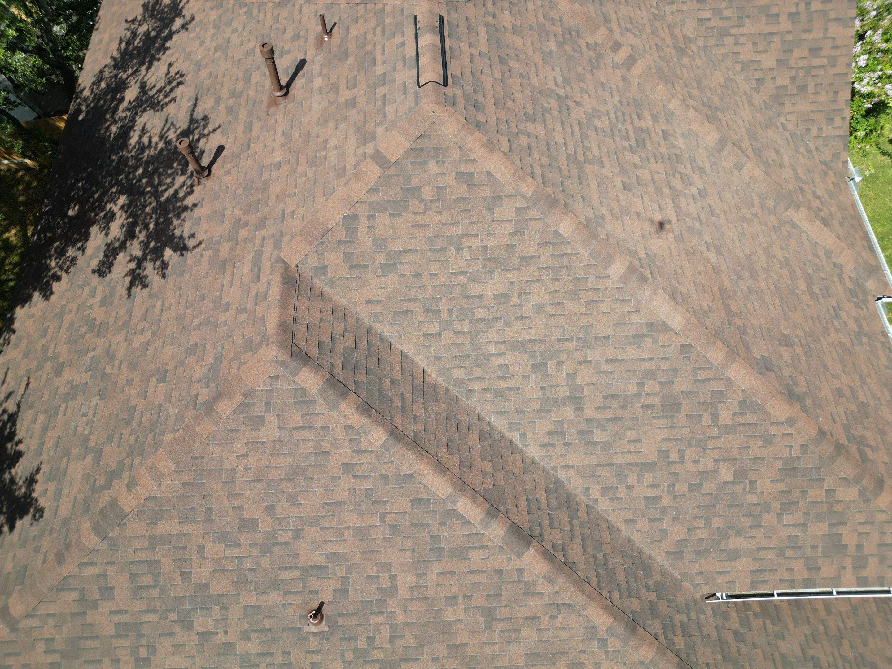 Antique Brown - Malarkey Highlander by RoofsOnly.com