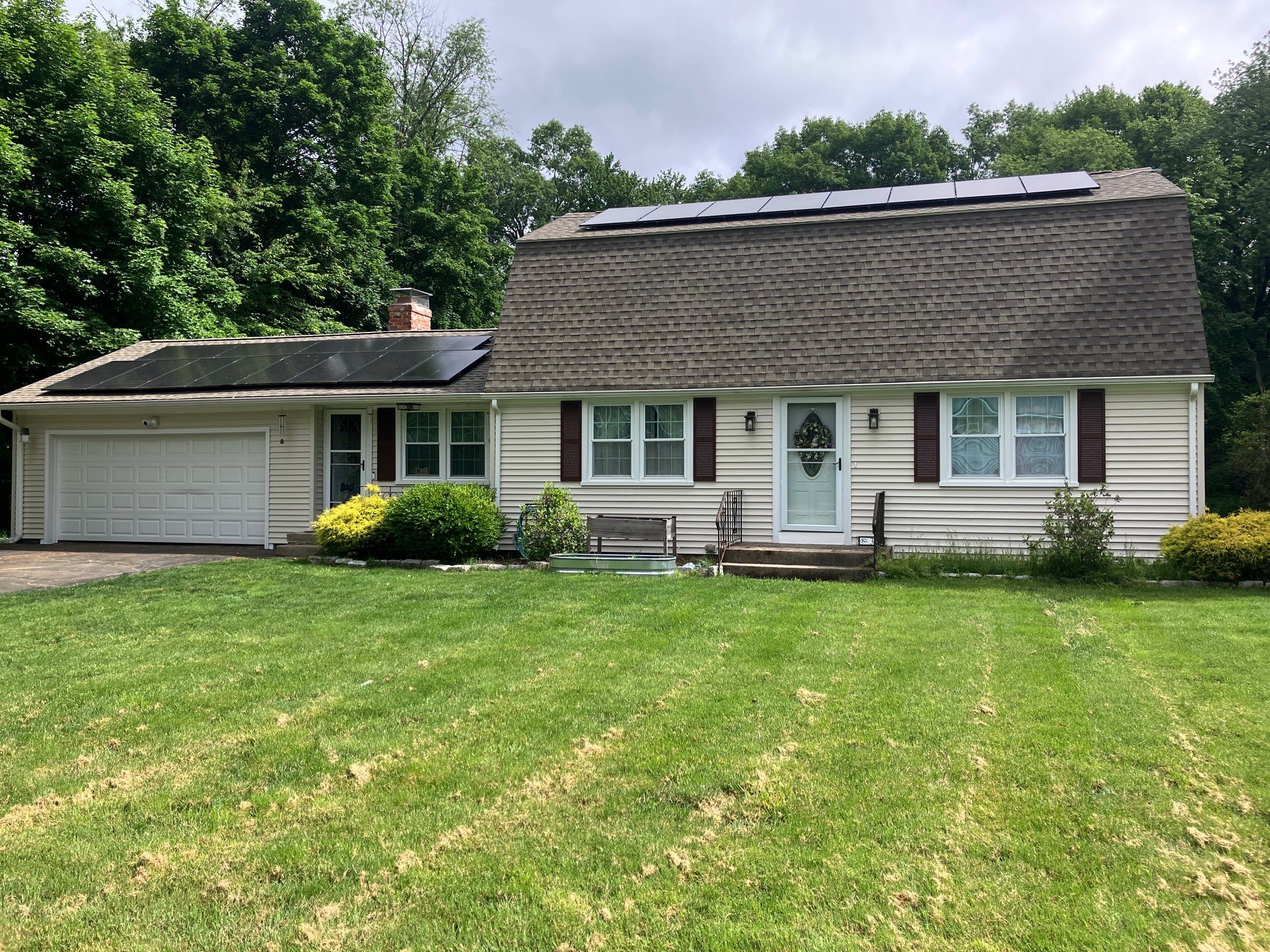 Siding Refresh with Cert Monogram D/4x12'6" clapboard, Herringbone by DiGiorgi Roofing and Siding Inc