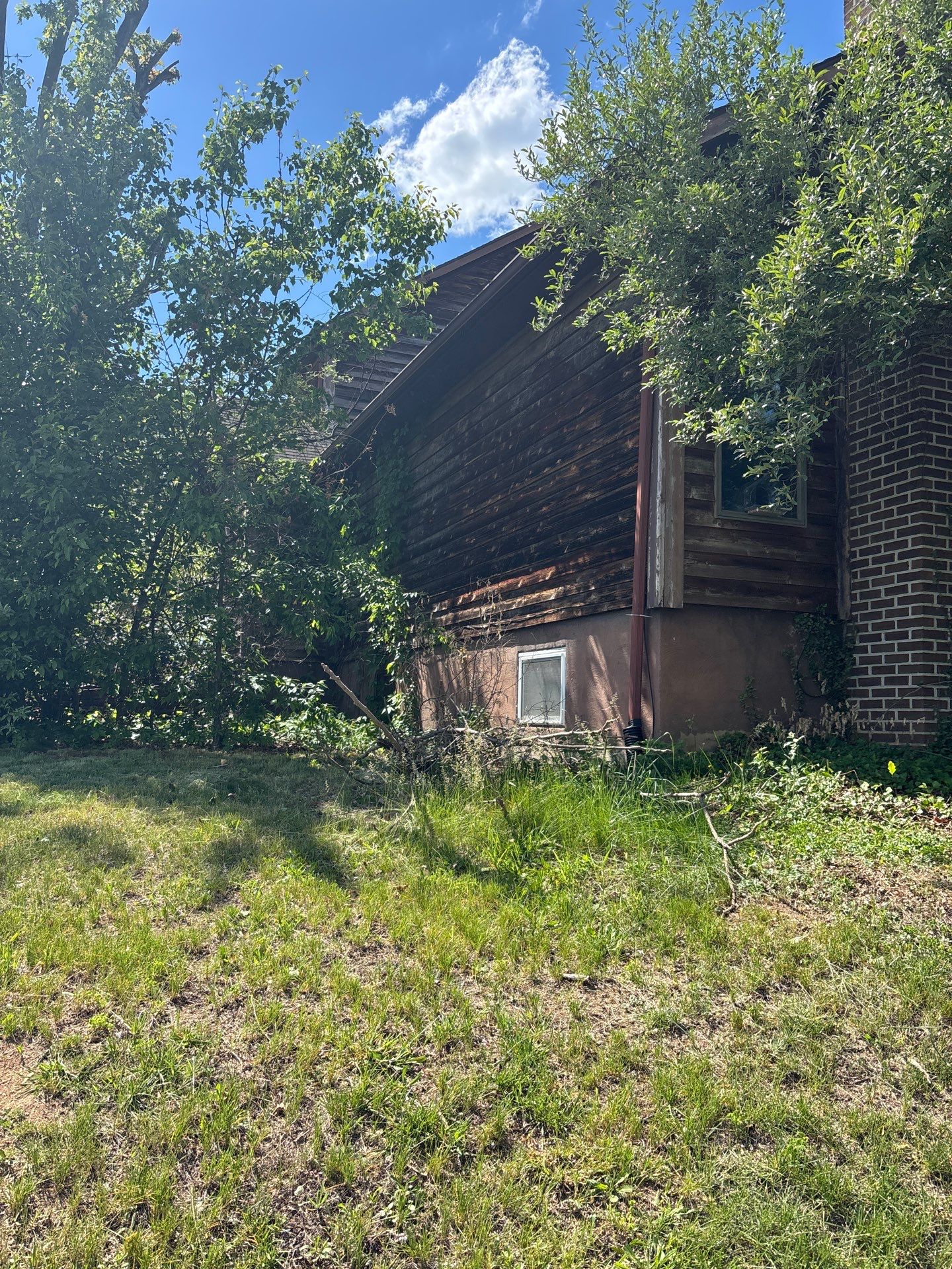 Siding and Gutter Replacement by Winchester Roofing