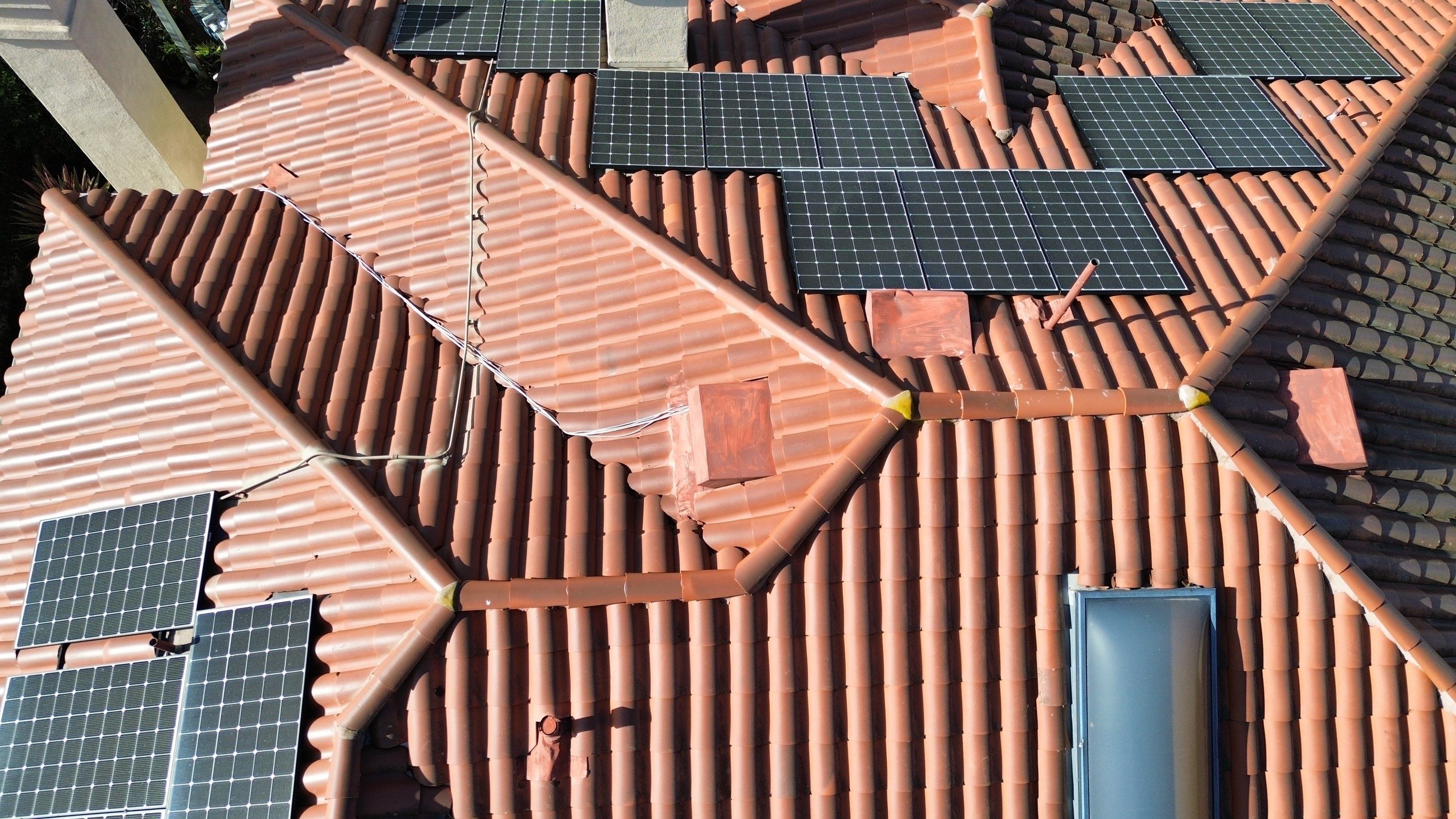 Roof Cleaning SAFECO by Pirate Pete’s Power Washing