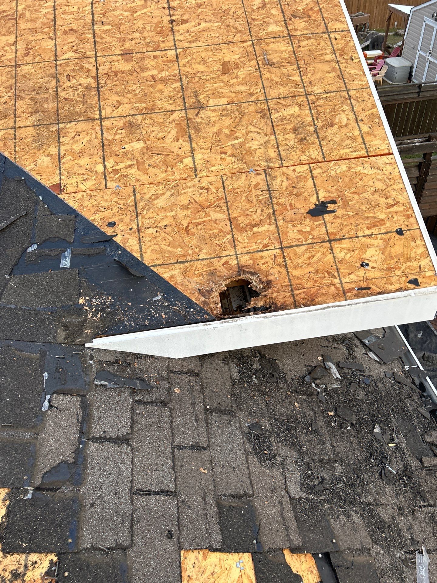 Residential Roofing Installation using Asphalt GAF HDZ  by Artisan Roofing & Home Improvements Inc.