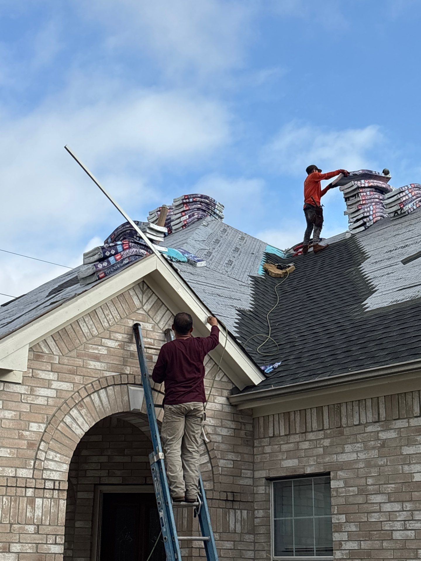 Roof Replacement in Ashford Lakes, Sugar Land TX by Roof Repair Company