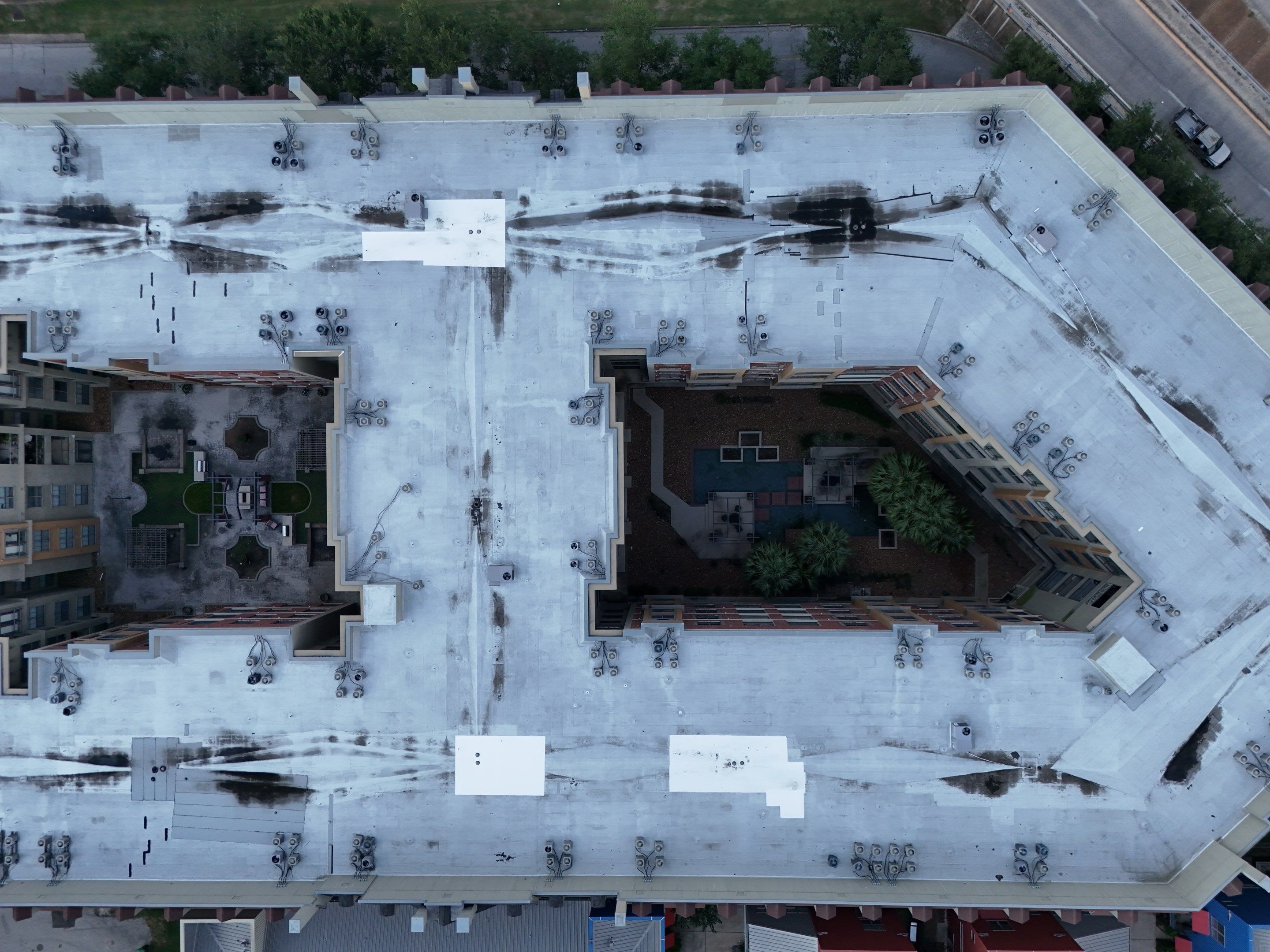 2380 S MacGregor Way by Noble Roofing