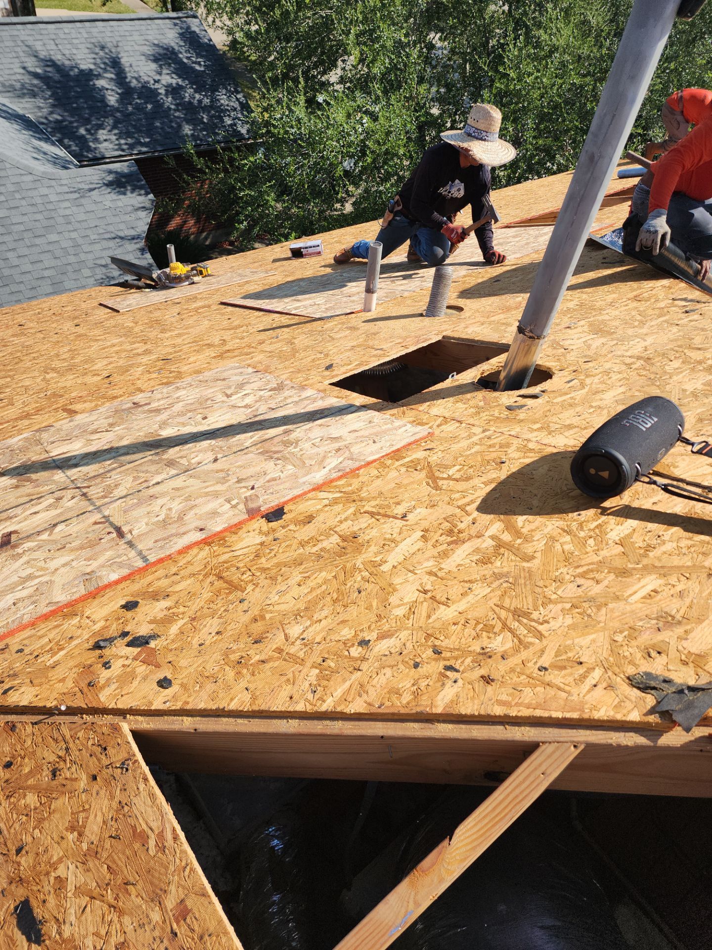 Residential Roofing Installation using Owen's Corning Duration (Lifetime) Shingles by Roof Repair Company