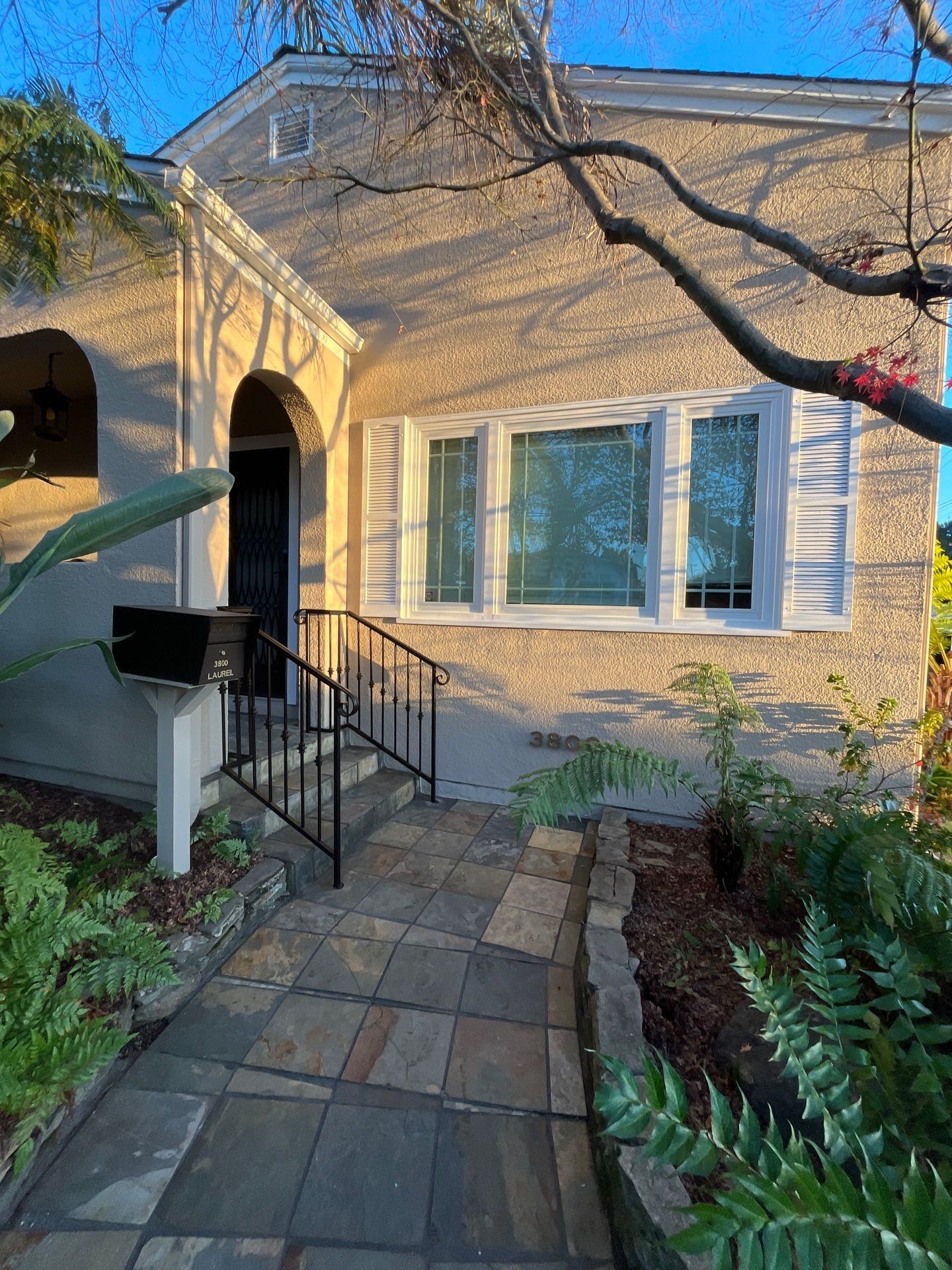 Exterior Painting using Sherwin-Williams  by Herrera’s Bay Area Painting inc.