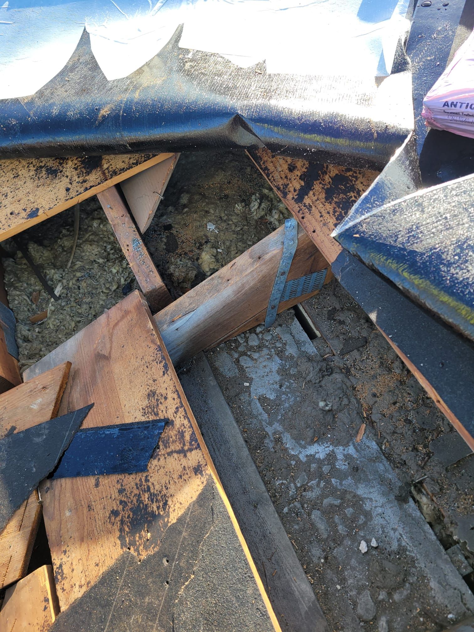 Project in St. Petersburg 33709 by Mitchell Roofing Company LLC 