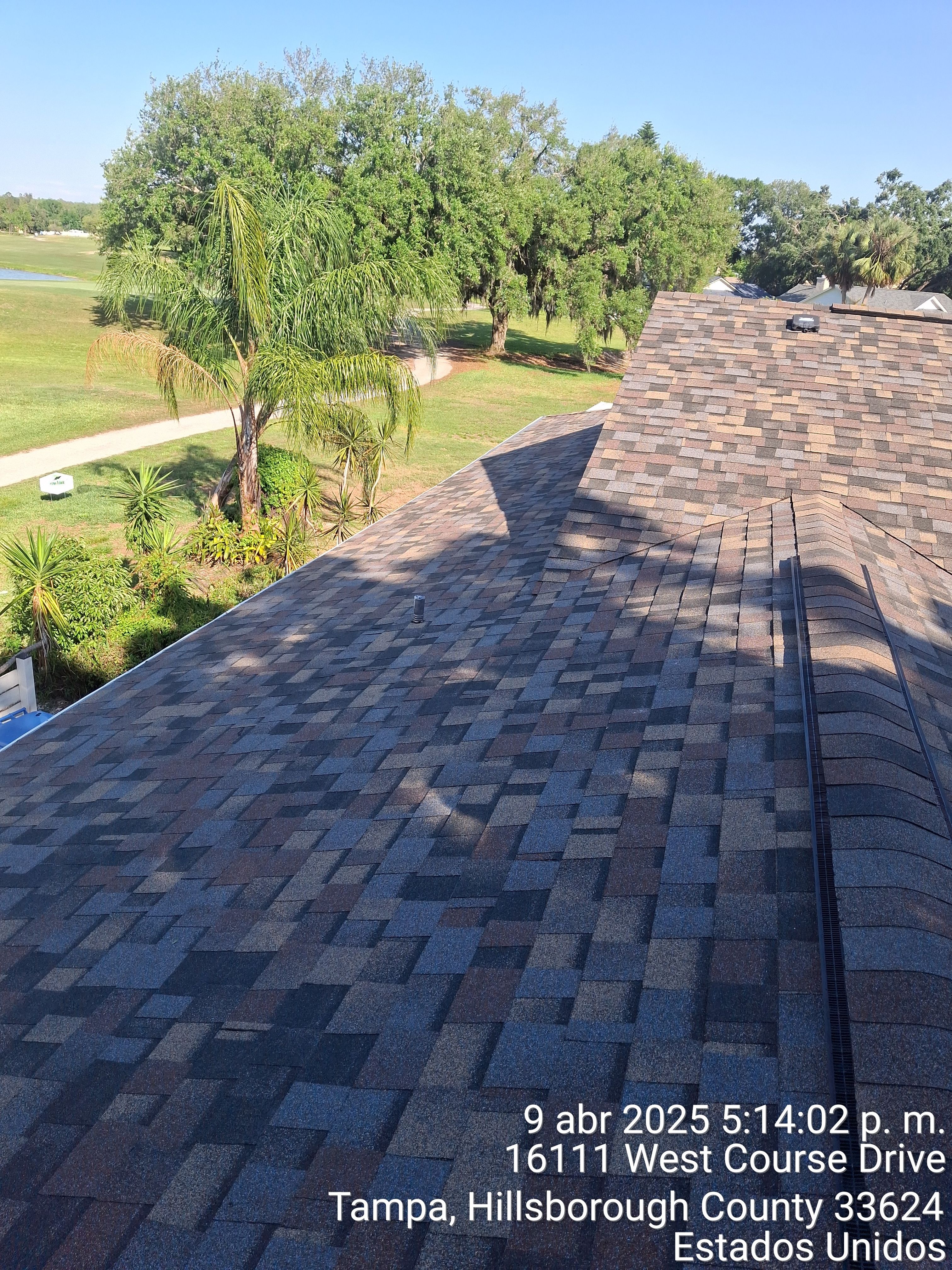 Owens Corning Designer Series (Summer Harvest) by RoofGuru AI LLC