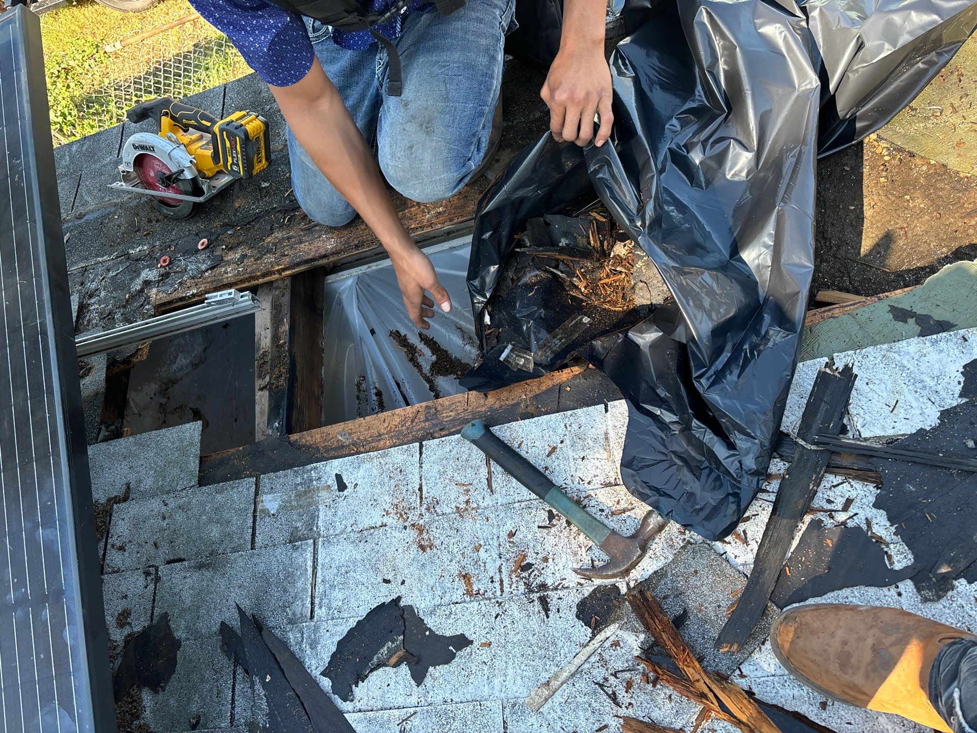 Residential Roofing Repair using Owen's Corning Duration (Lifetime) Shingles by Roof Repair Company