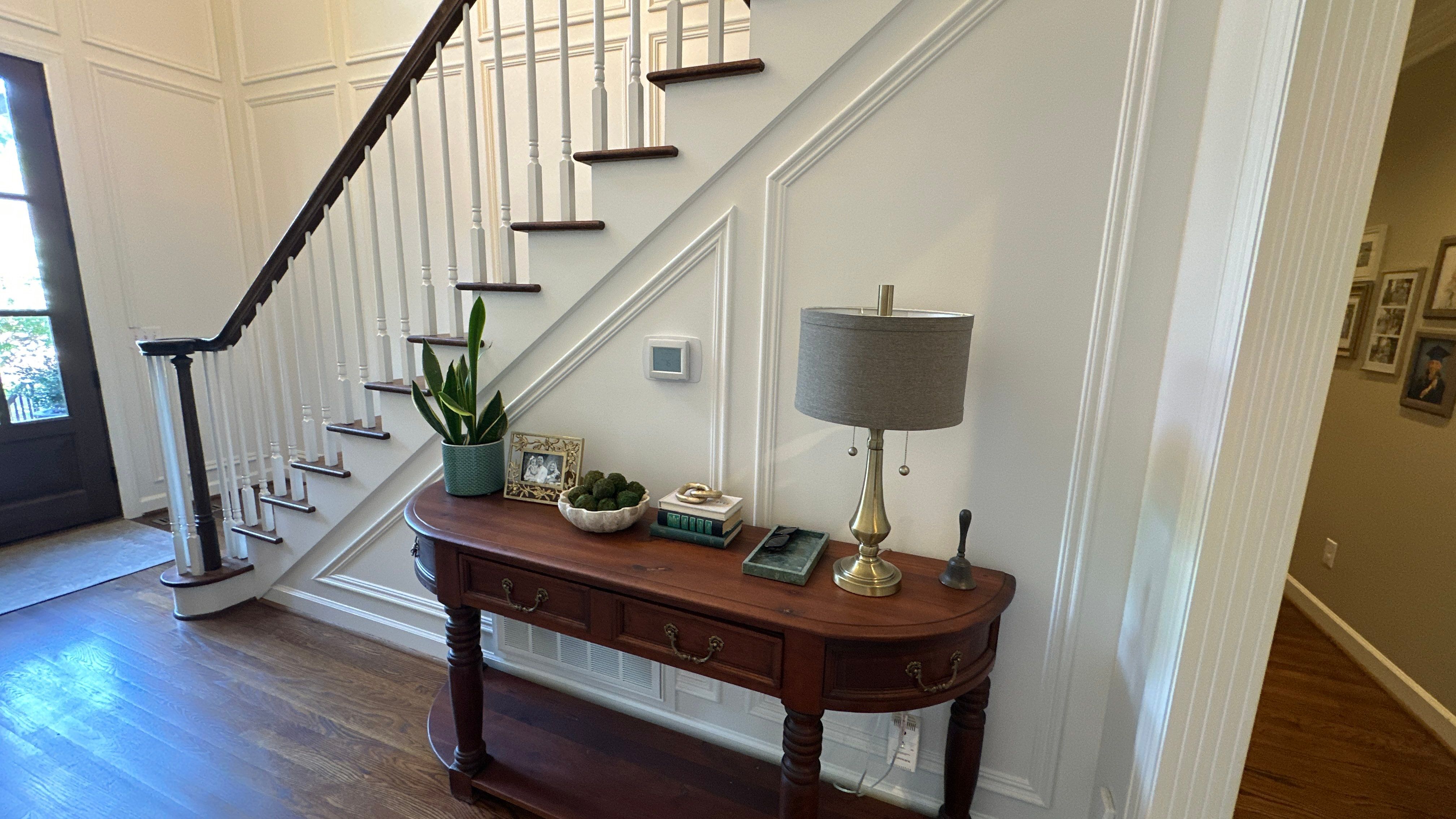 Interior Painting/Trim Work in Brentwood by Music City Improvements