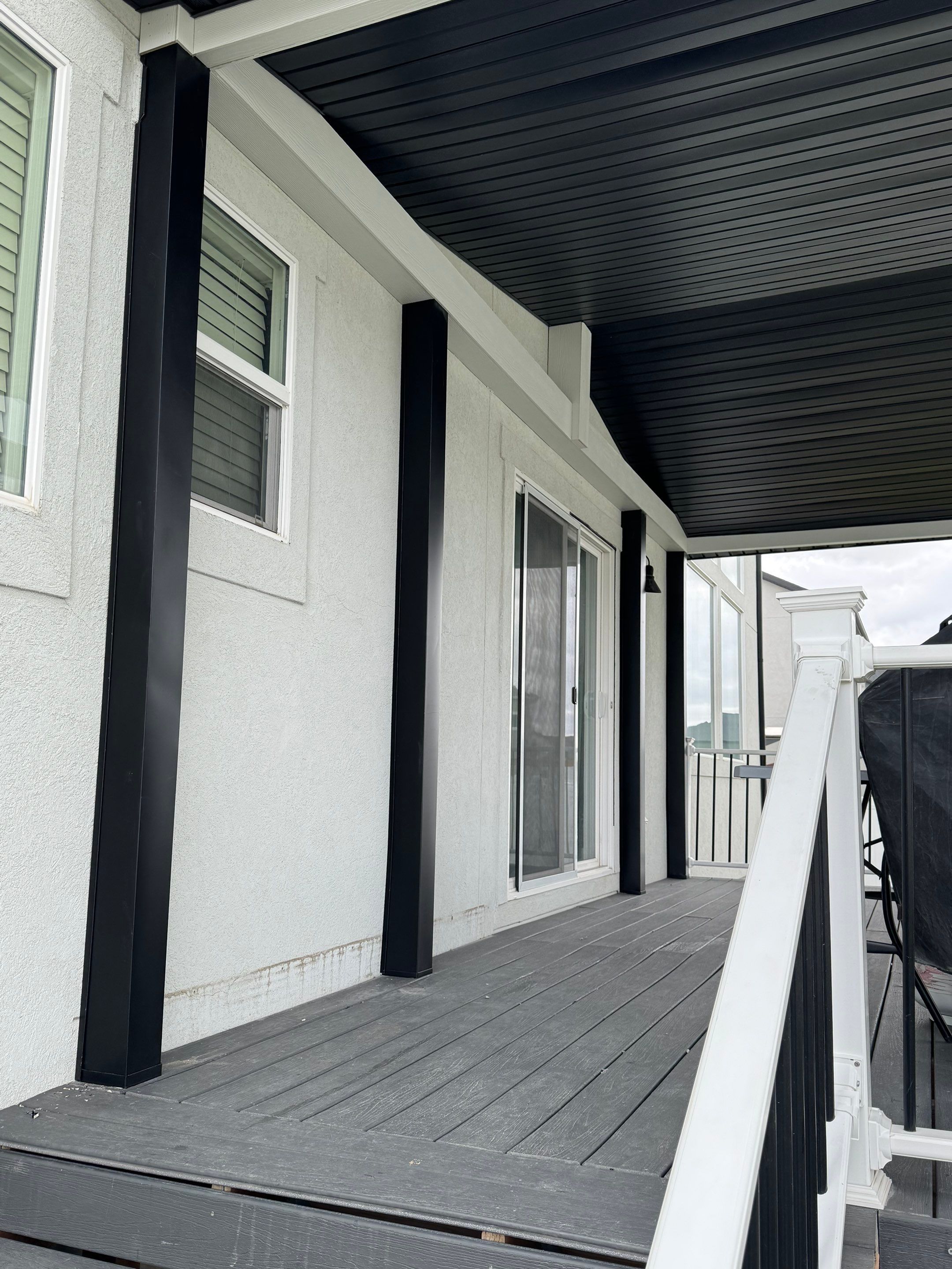 Eagle Mountain | Custom Post & Beam Wraps | Arctic White & Black by Ideal Siding Utah