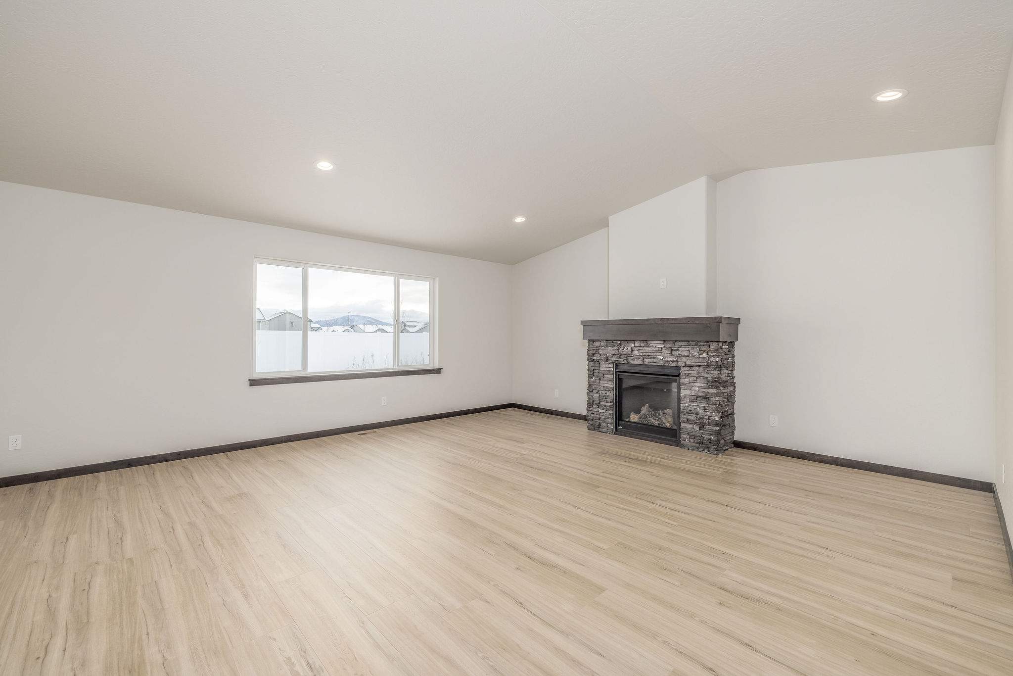 Interior and Exterior Paint by Coeur D Alene Painting Group