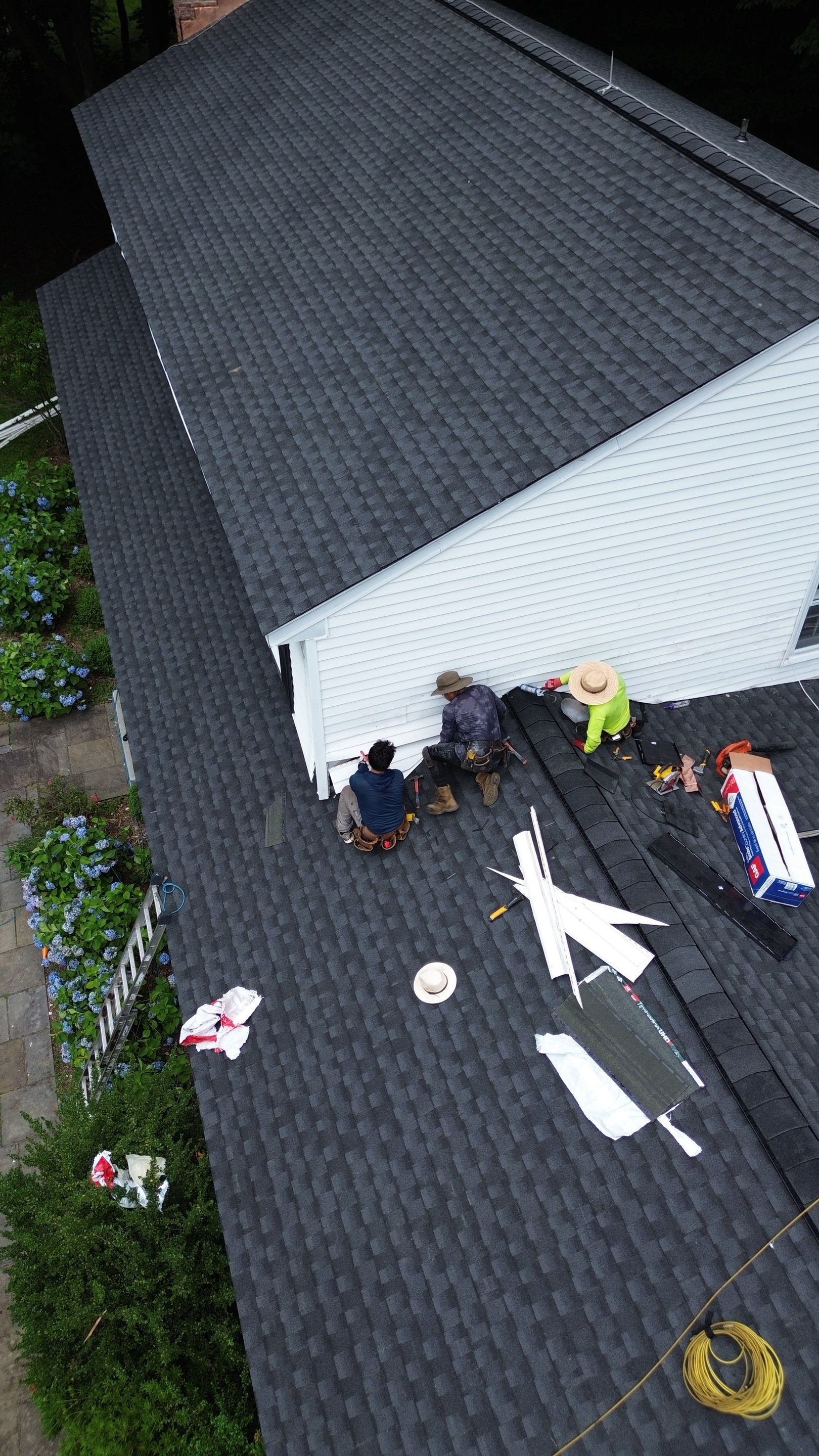 Lecla Home Improvements & Roofing, Inc. featured photo.