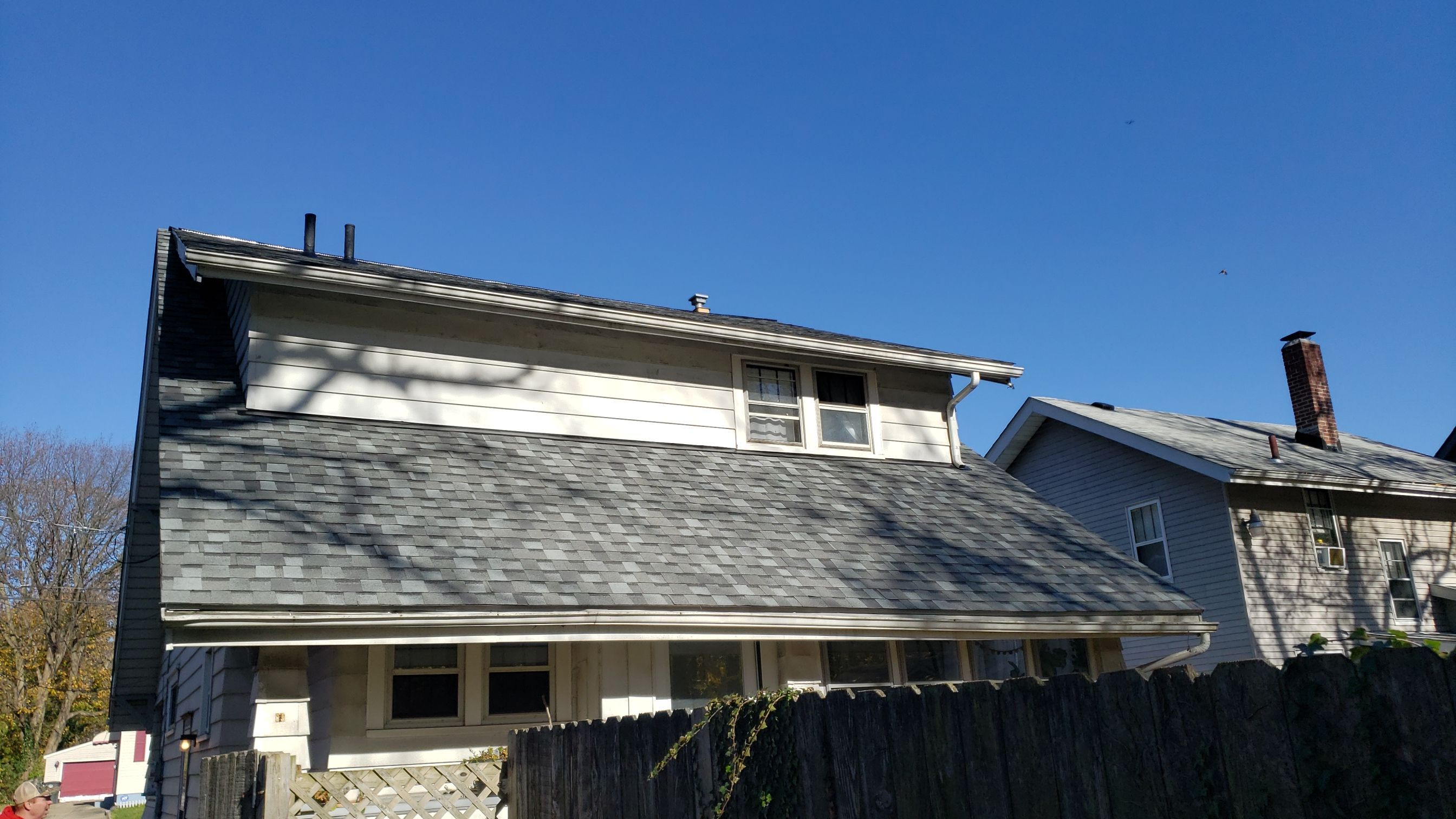 ATLAS PINNACLE COLOR: SCOTCHGARD COASTAL GRANITE DRIP EDGE: WHITE by Eagle Eye Roofing