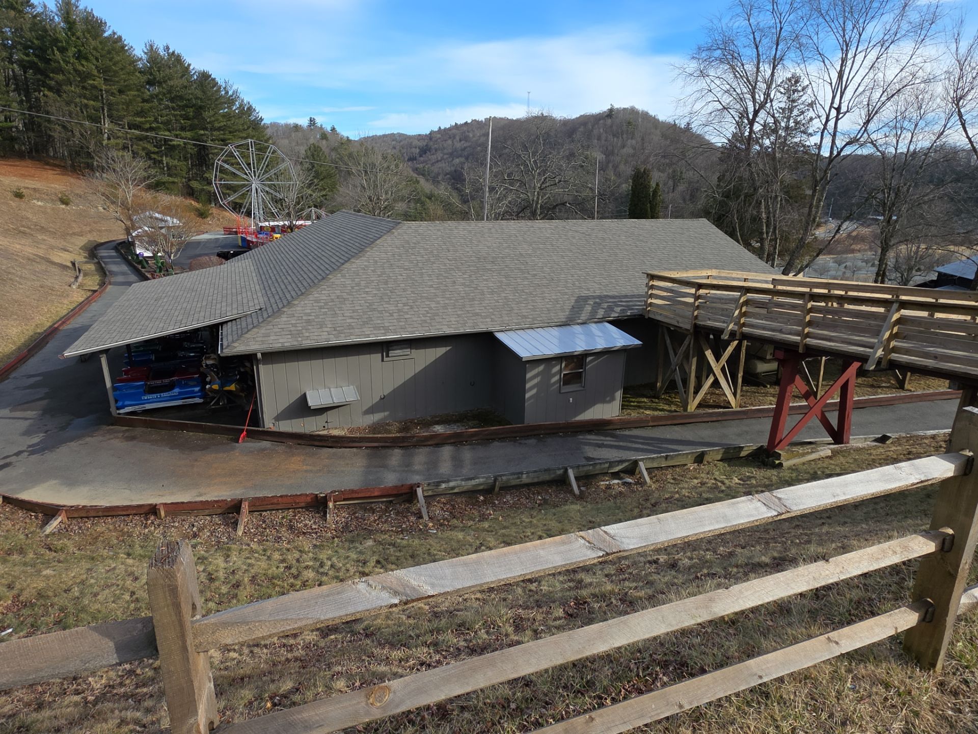 Tweetsie Railroad Arcade by Omnia Roofing