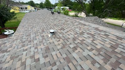 Residential Roofing Installation using Malarkey Vista AR