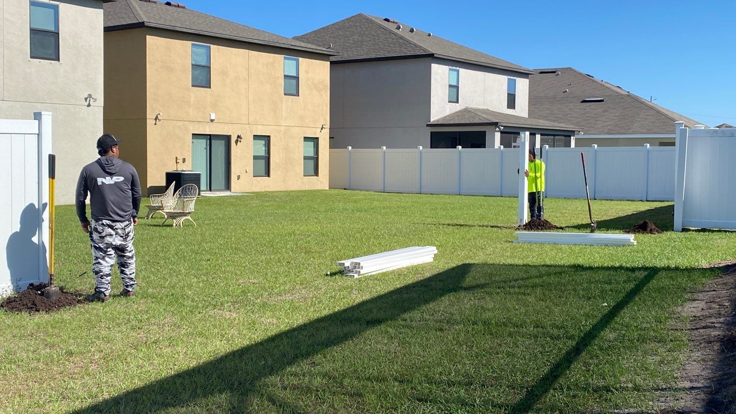 Palmetto, FL 6ft. Tall White Vinyl Privacy Fence  by Asap fence and gates, LLC