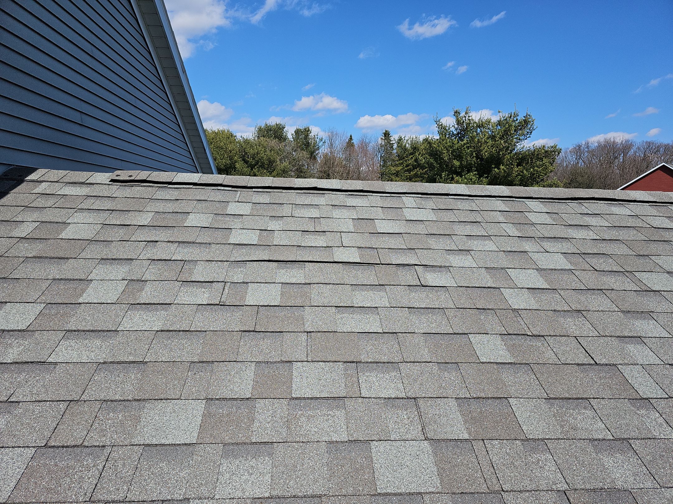 ATLAS PINNACLE HP W/SCOTCHGARD HEARTHSTONE  by Eagle Eye Roofing