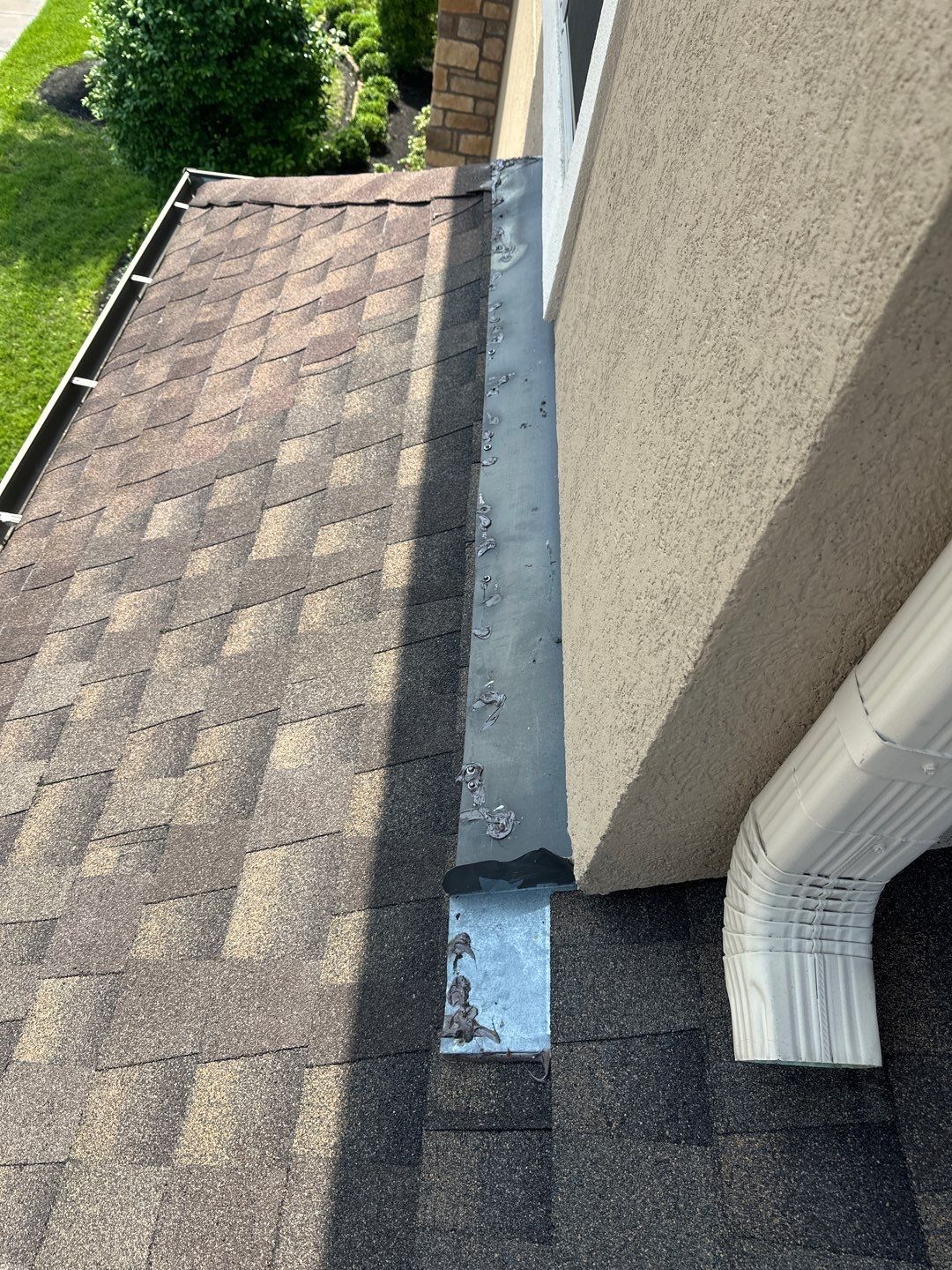 Hail Damage using Owen's Corning Duration (Lifetime) Shingles by Roof Repair Company