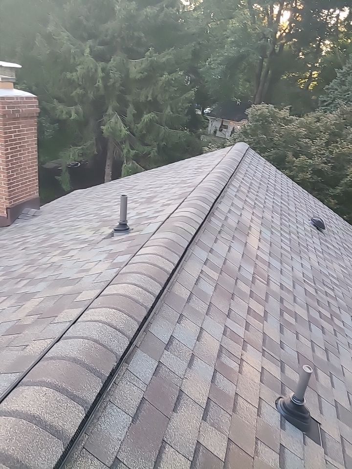 Burke: CertainTeed Landmark Pro Architectural Shingles in Max Def Weathered Wood by RM Banning, Inc.