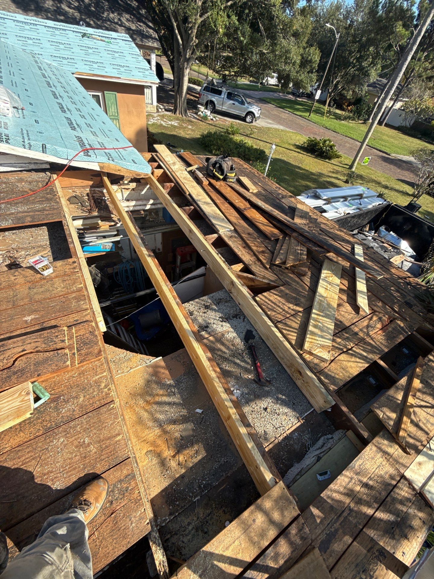 Project in St. Petersburg 33710 by Mitchell Roofing Company LLC 