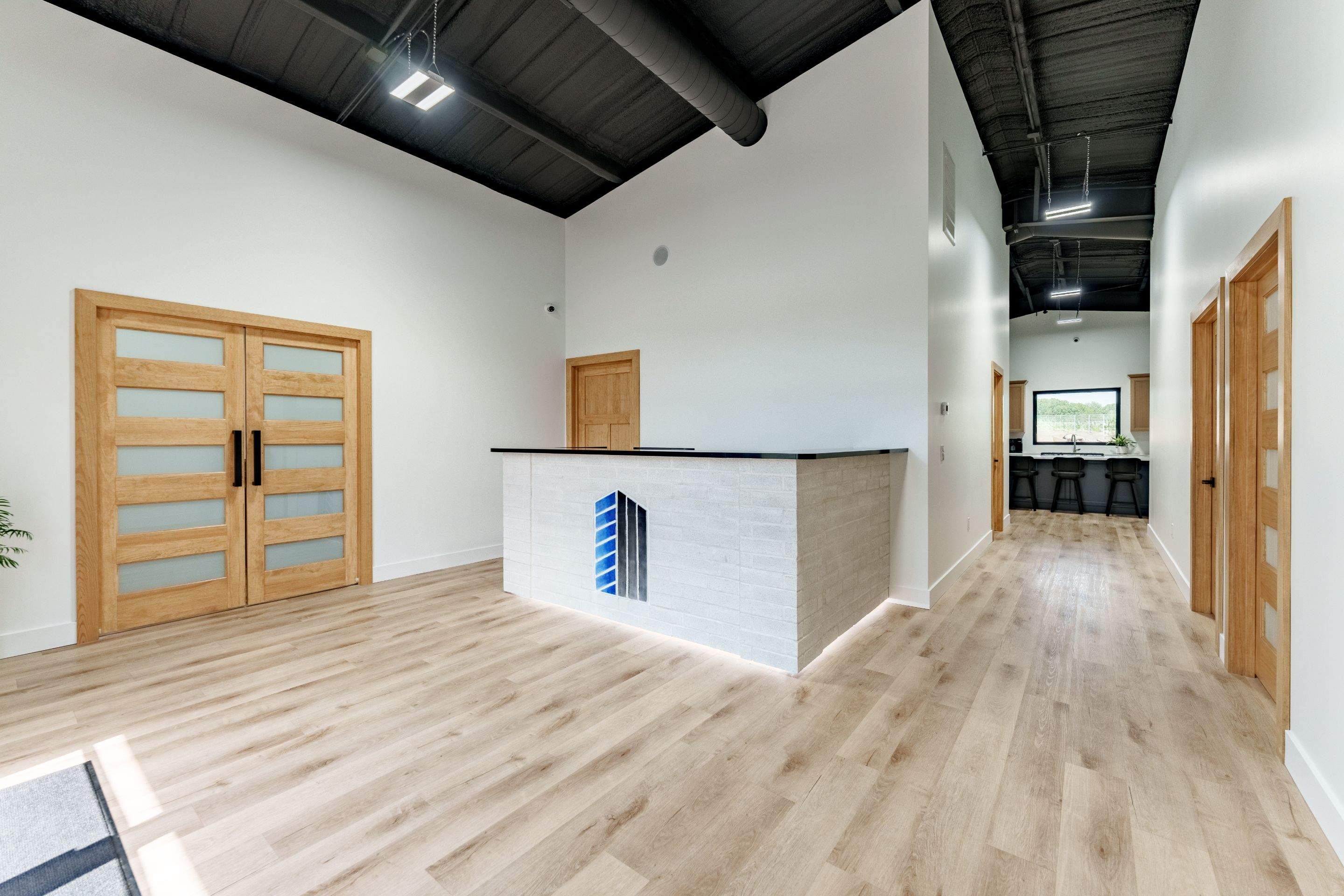 Dacus Construction Company Offices by Dacus Construction