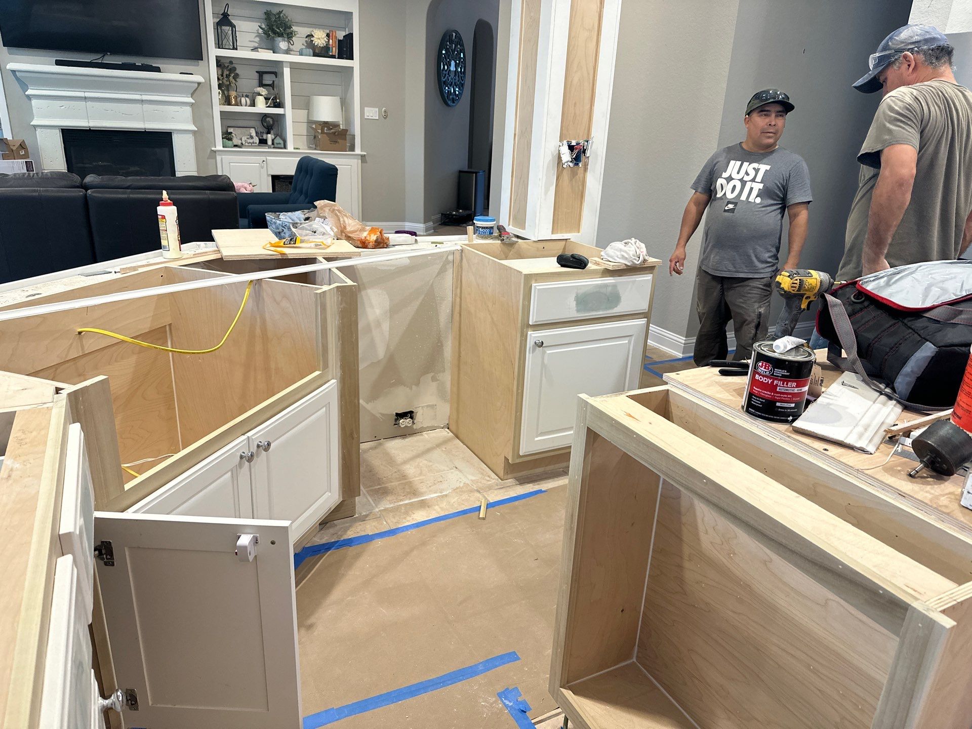 Stunning Kitchen Remodel   by L&T General Contractors and Restoration INC