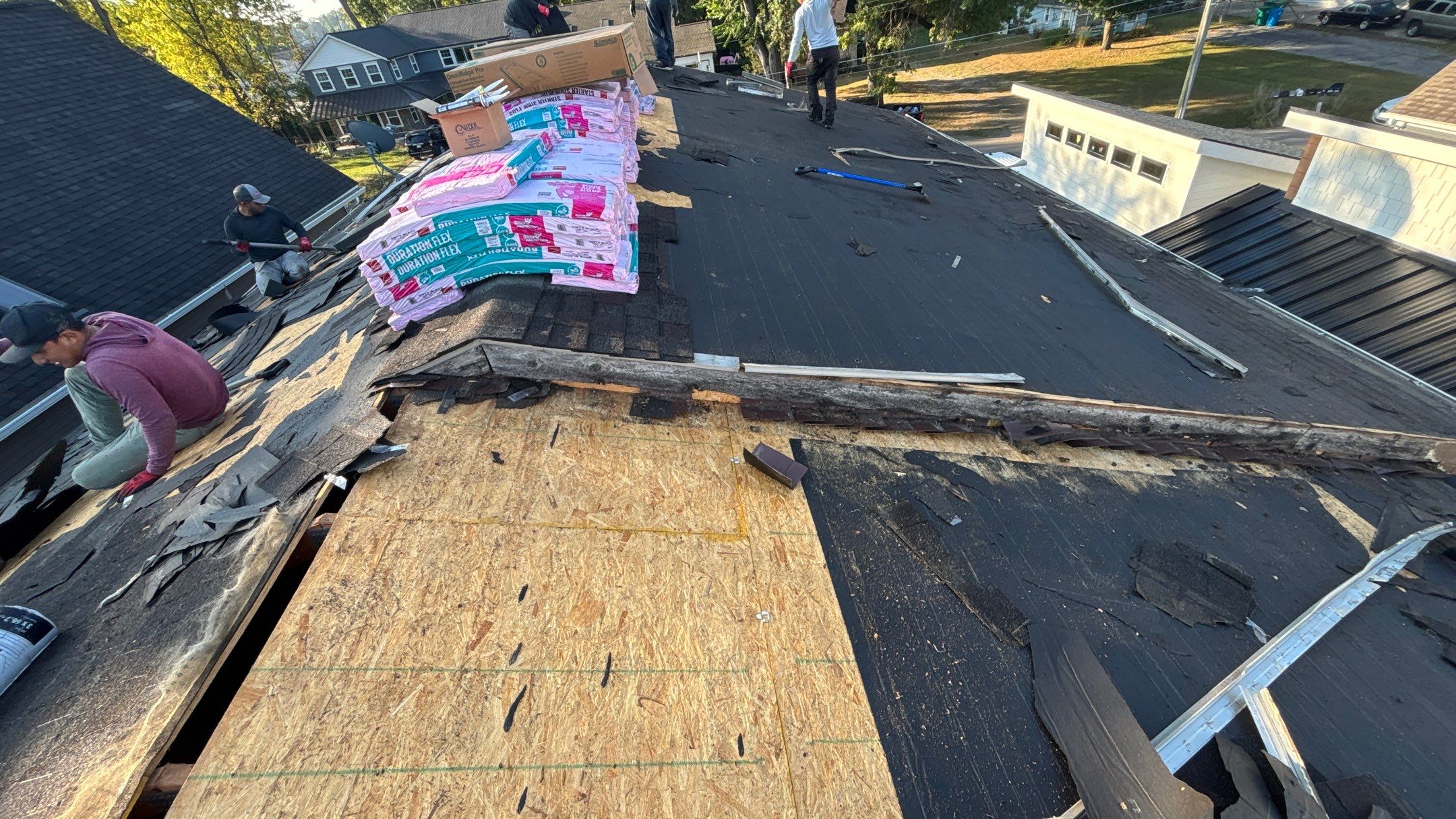 Roof Replacement using Owens Corning Onyx Black by 180 Contractors
