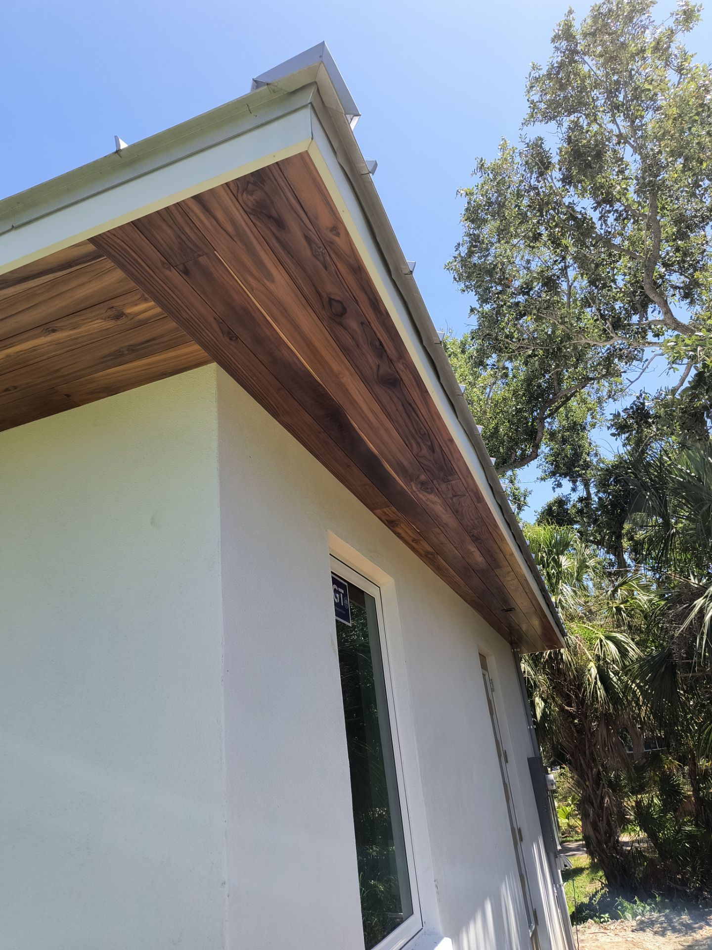 Half-Round Aluminum Gutters in Nokomis FL by Gutter Professors