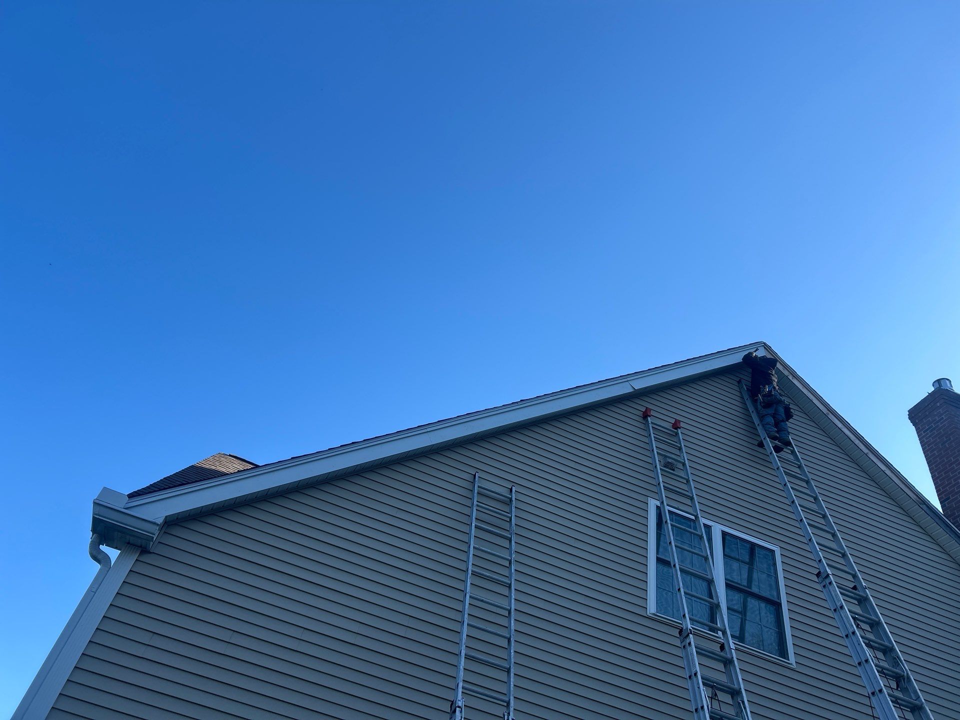 Siding Rake Repair – Littleton, MA by Mighty Dog Roofing of Greater Middlesex County