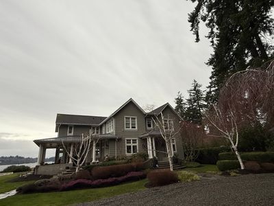 Residential Roof Cleaning Estimate in Bainbridge Island, WA