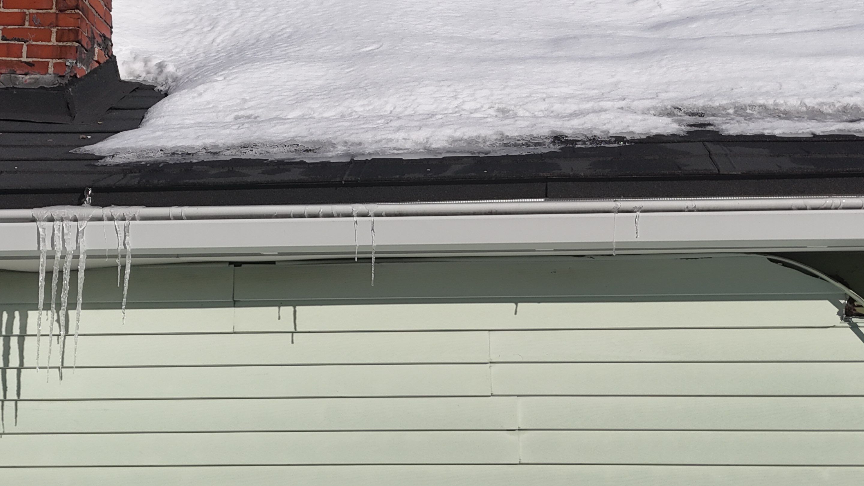 Vinyl Siding Repair & Replacement in Lowell, MA by Mighty Dog Roofing of Greater Middlesex County