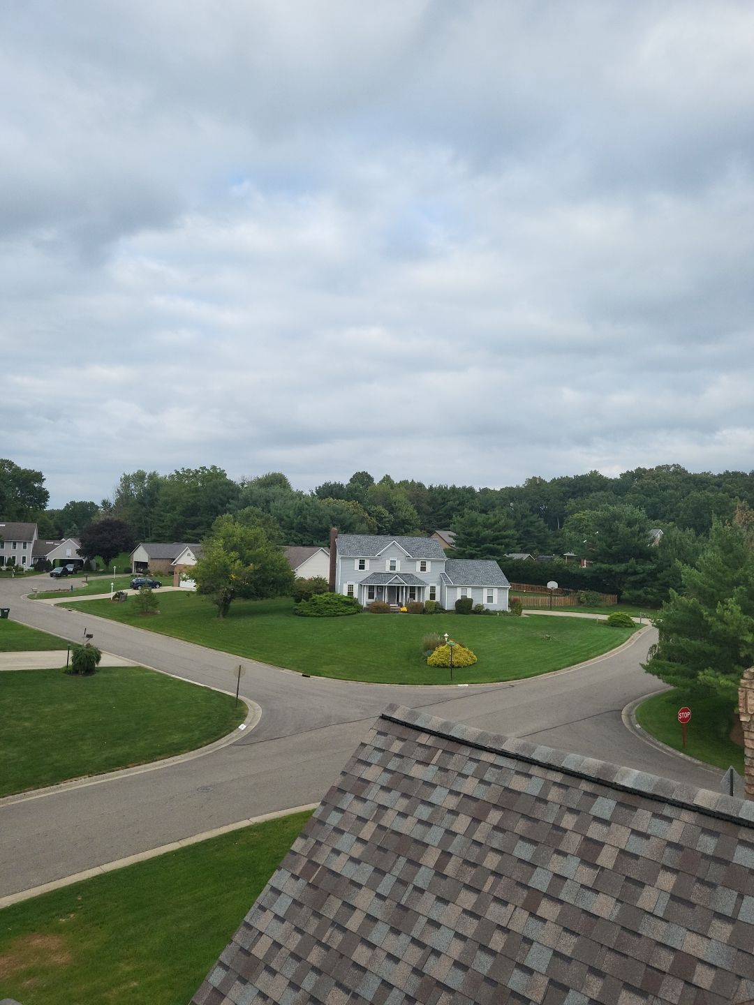 ATLAS PINNACLE COLOR: MAJESTIC SHAKE by Eagle Eye Roofing