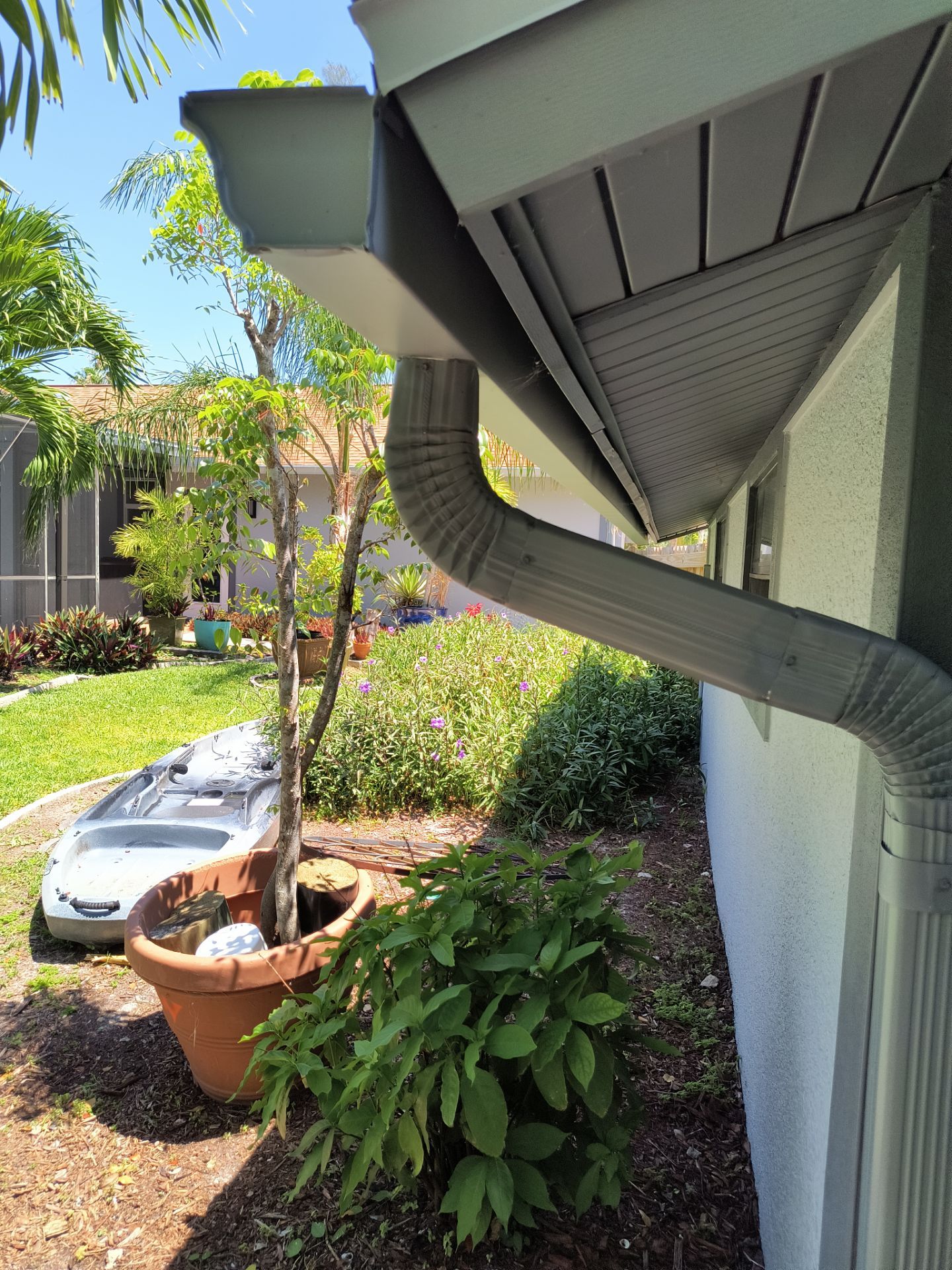 Soffit and Fascia Installation in Fort Myers FL by Gutter Professors