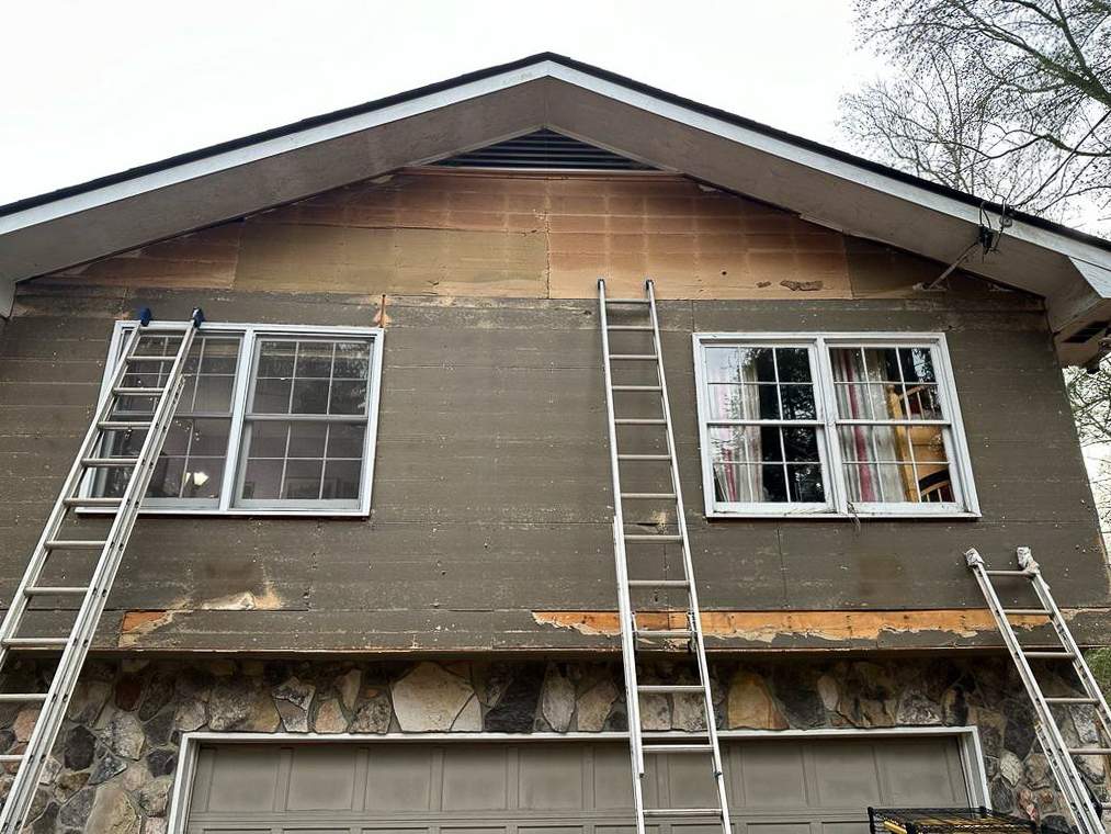 Atlanta, GA James Hardie Siding, Pressure Treated Wood Deck Replacement, and Exterior Painting by Nelson Exteriors 