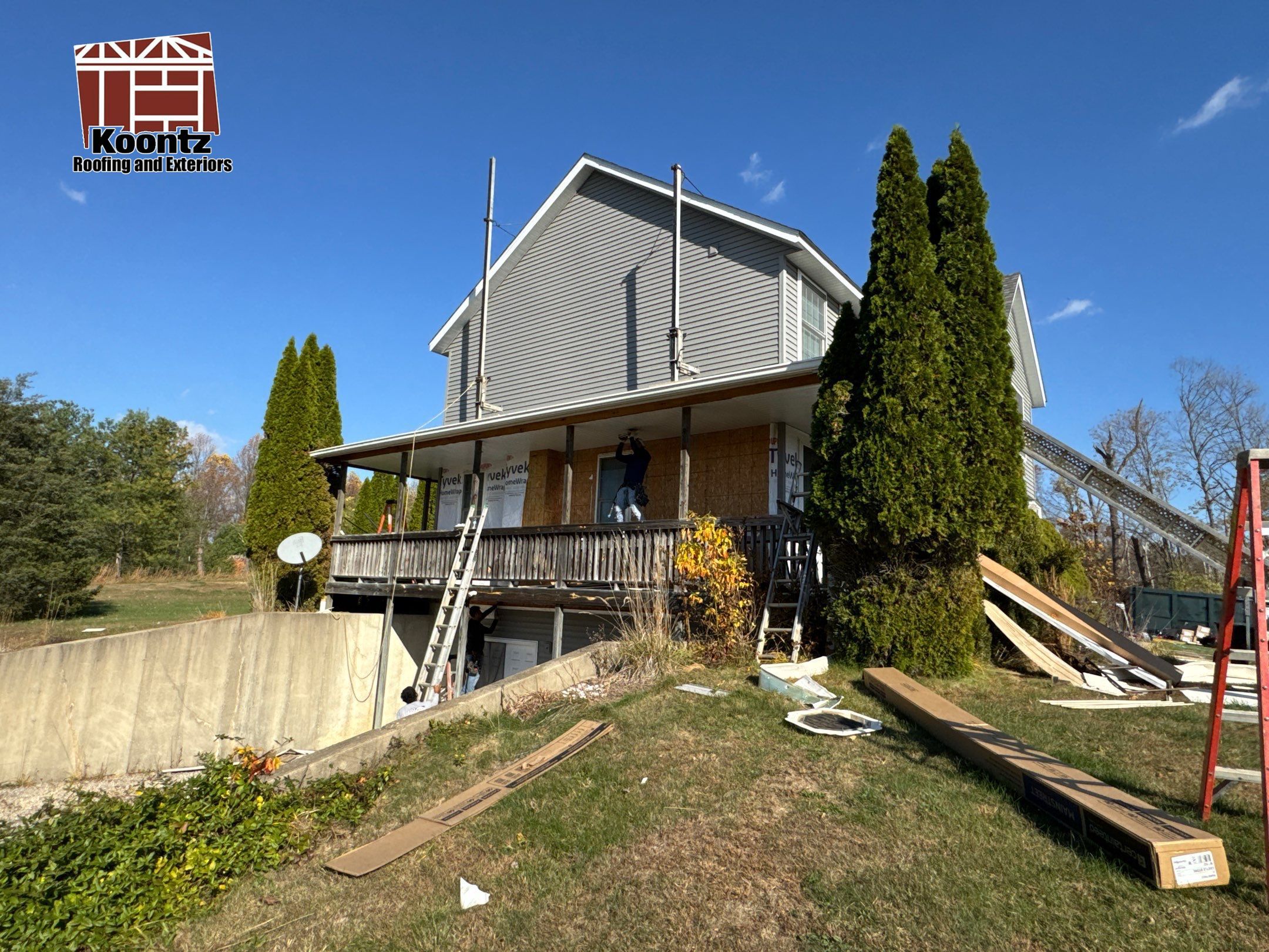 Exterior & Window Installation using CertainTeed Mainstreet & ViWinTech Windows by Koontz Construction