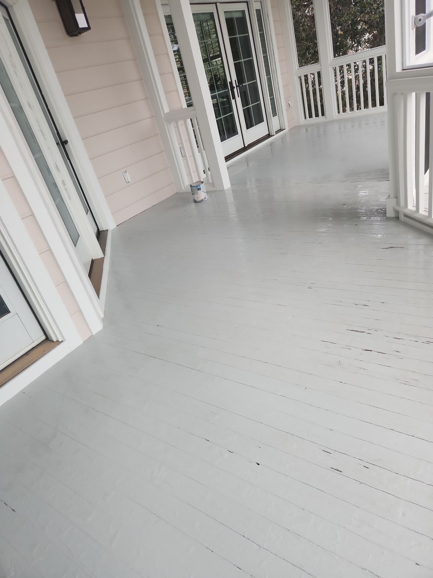 Painted Deck using AcryFin by DuraSeal