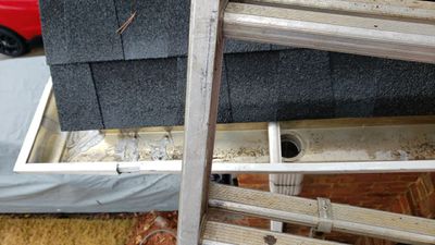 Gutter Cleaning using water