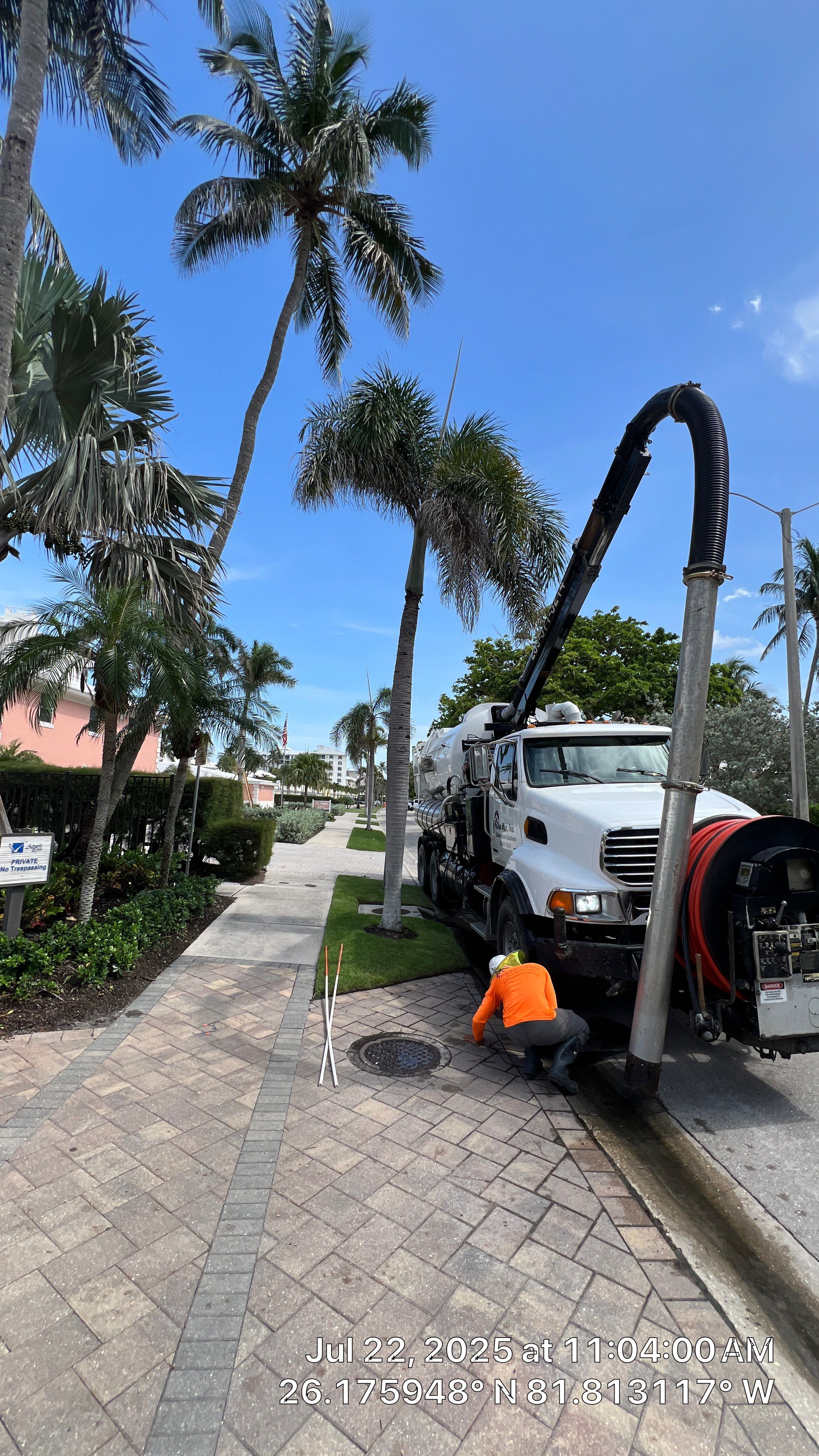 Naples Condo Complex Stormwater System Maintenance and Hurricane Cleanup by APS Power & Water