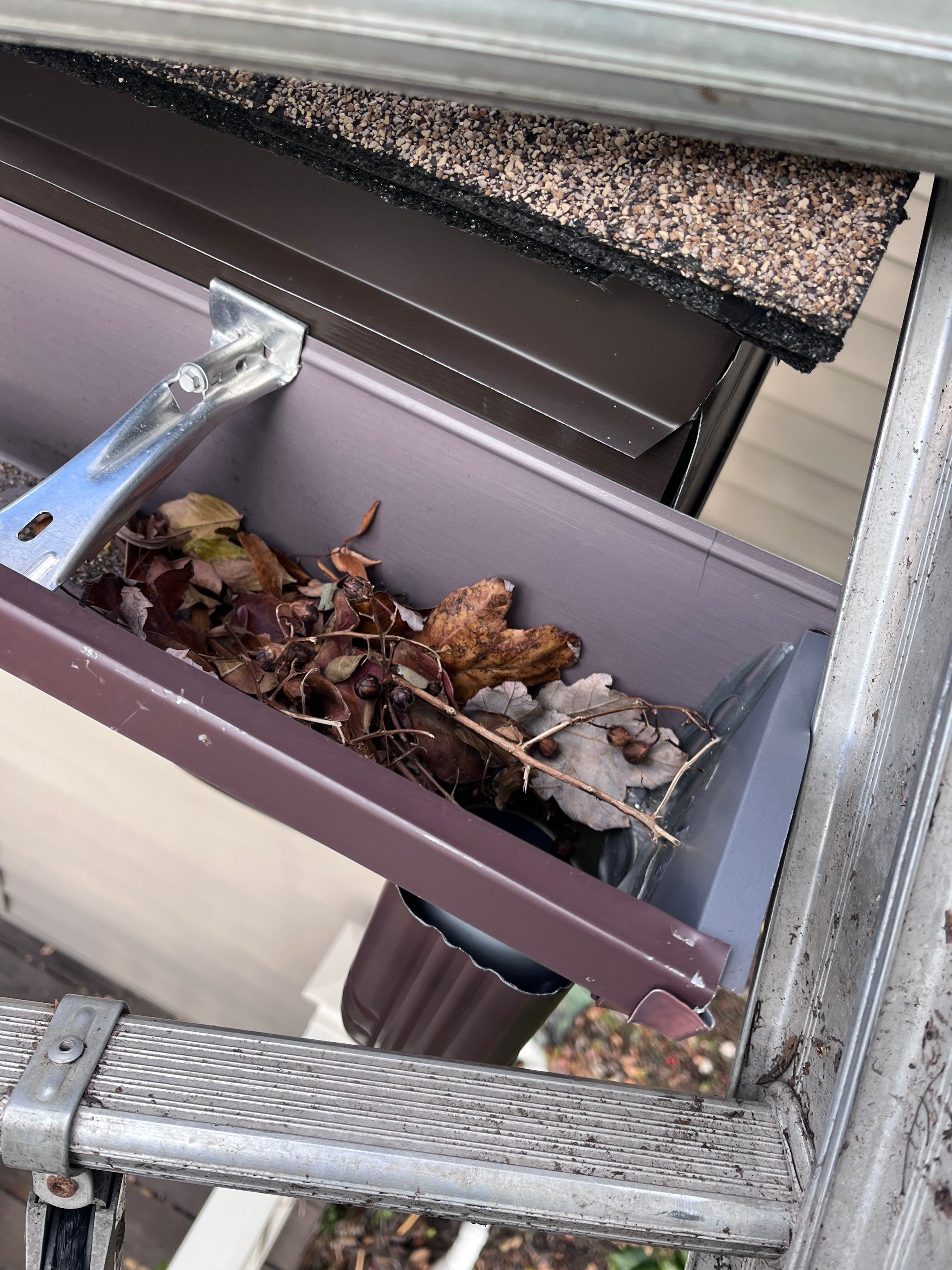 Gutter Cleaning in Ocean Township, NJ by Clearview Washing