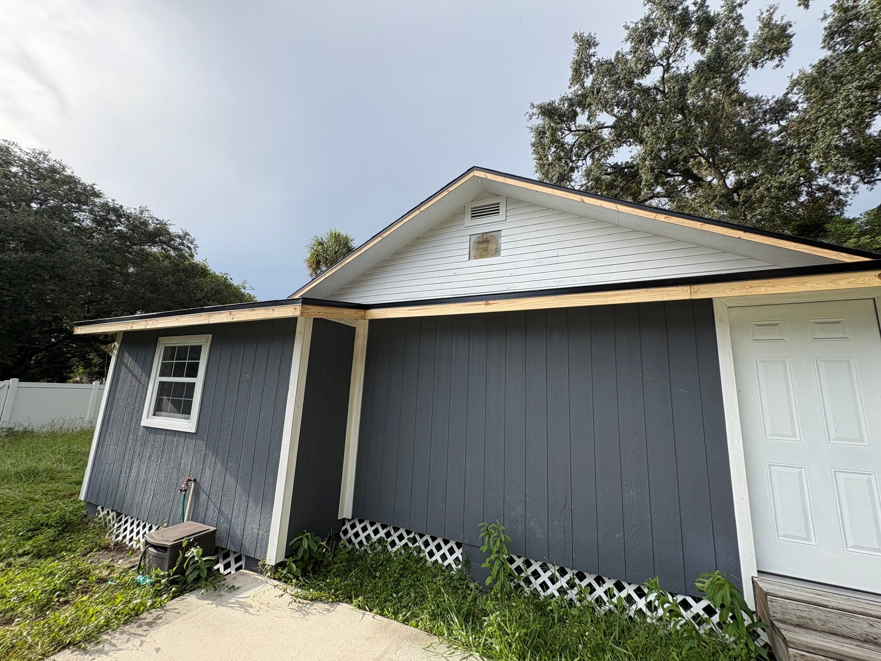 Residential Roof Replacement and Custom Fascia Capping in Sanford by Pinnacle Roofing Group