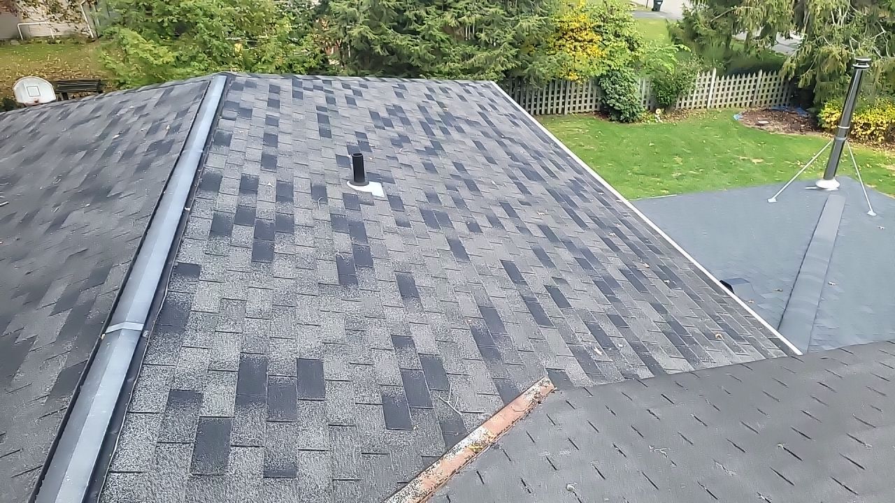 ATLAS PINNACLE COLOR: SCOTCHGARD BLACK SHADOW DRIP EDGE: WHITE by Eagle Eye Roofing