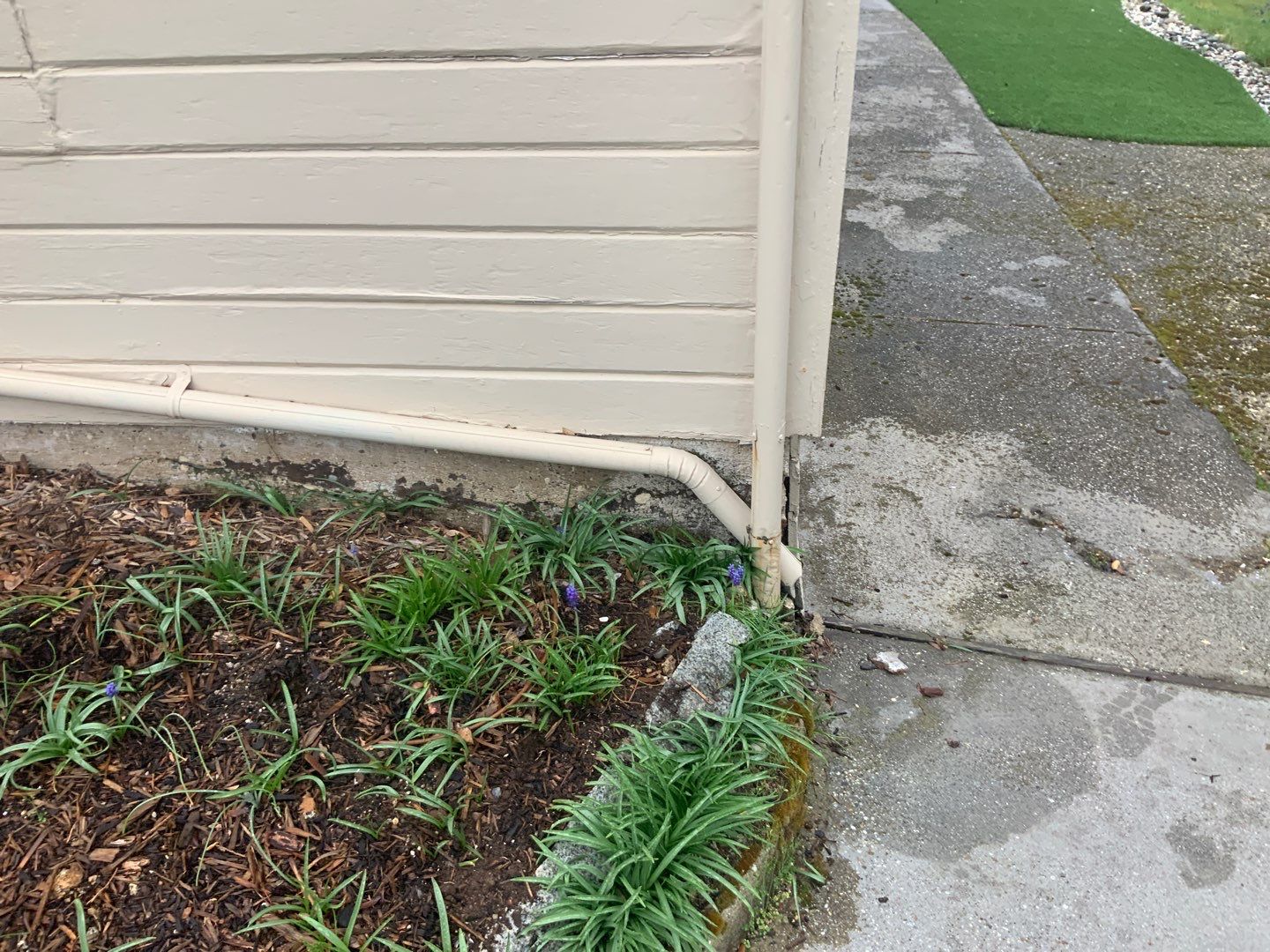 Gutter Installation using Englert LeafGuard Gutters by Byers Enterprises 