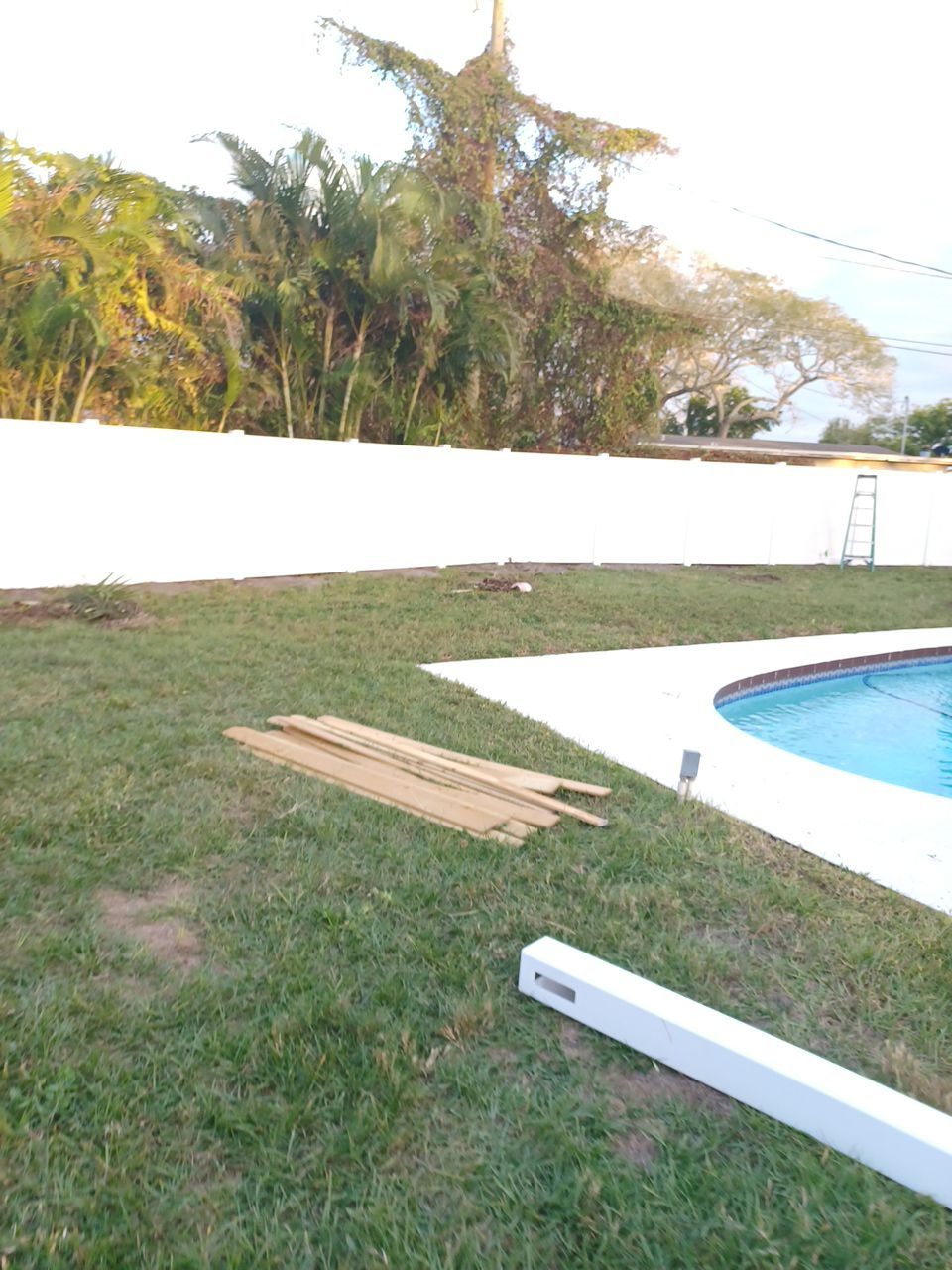 Bradenton, FL 6 ft. Tall White Vinyl Privacy Fence  by Asap fence and gates, LLC