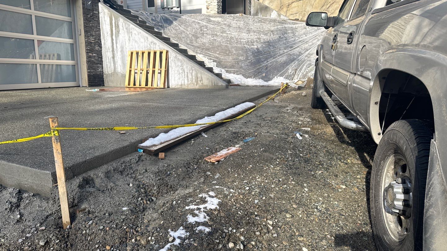 Asphalt Patch Repair | Sammamish  by Jireh Asphalt & Concrete Inc 