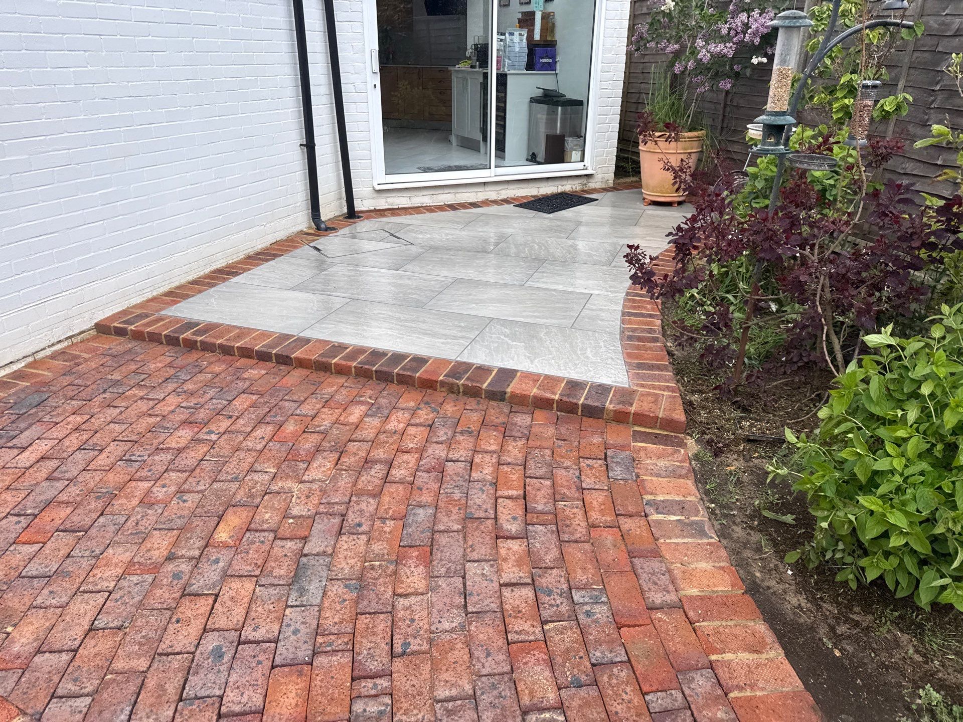 Patio - Walkways - Render Cleaning Surrey by Ges Exterior Cleaning ltd