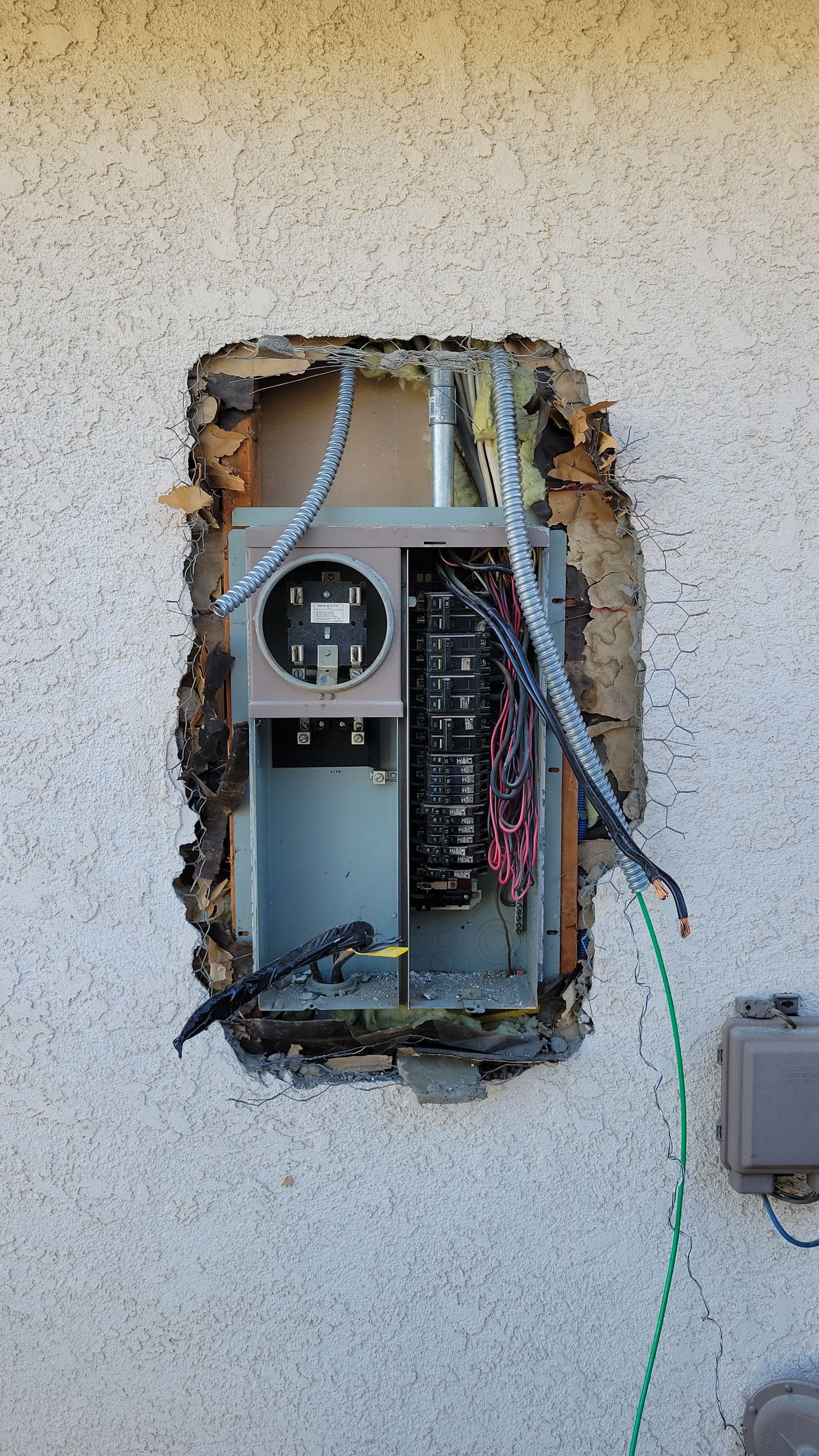 200a panel upgrade by Peach Electric Inc