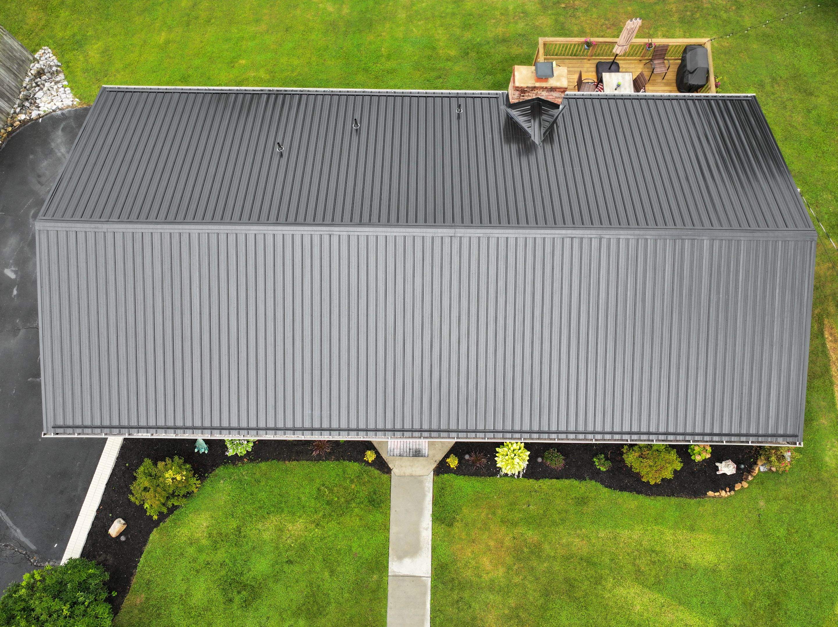 Turner Residence by Omnia Roofing